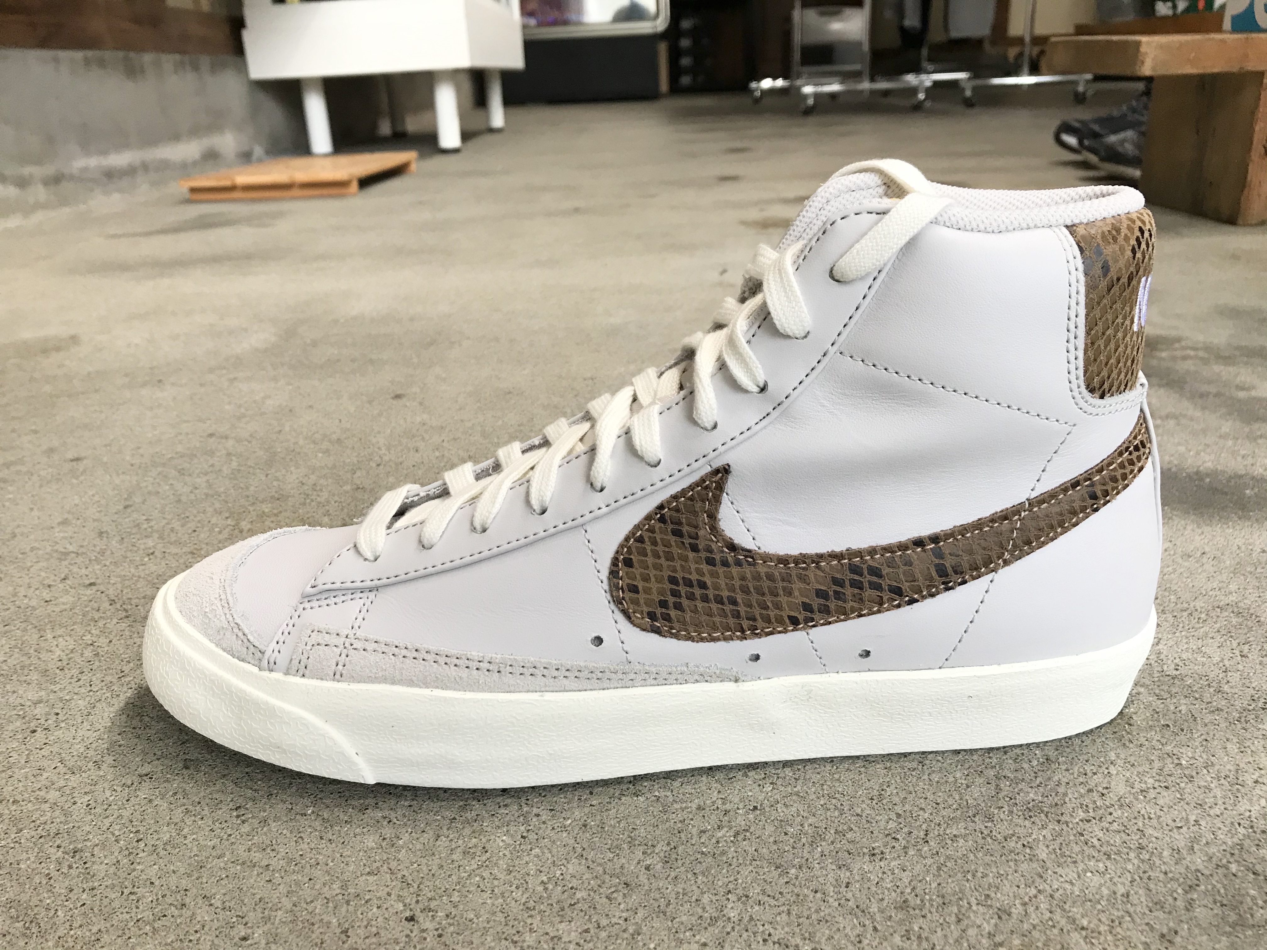 blazer mid reptile