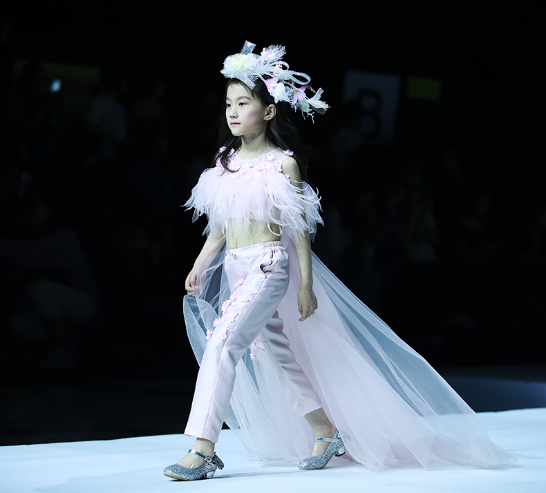 花 パンツ カッコイイ ファッションショー 花柄 次世代 キラキラ ラインストーン 子供 ワンピース フォーマル 女の子 発表会 ピアノ 女の子 ドレス 子供 ドレス 女の子 フォーマル 子供服 カラー切替 ジュニア キッズ ワンピース 子供服 ドレス ピアノ 発表会 Girl Flower 花 パンツ カッコイイ ファッションショー 花柄 次世代 キラキラ ラインストーン 子供 ワンピース フォーマル 女の子 発表会 ピアノ 女の子 ドレス 子供 ドレス 女の子 フォーマル 子供服 カラー切替 ジュニア キッズ ワンピース 子供服 ドレス ピアノ 発表会 Girl Flower