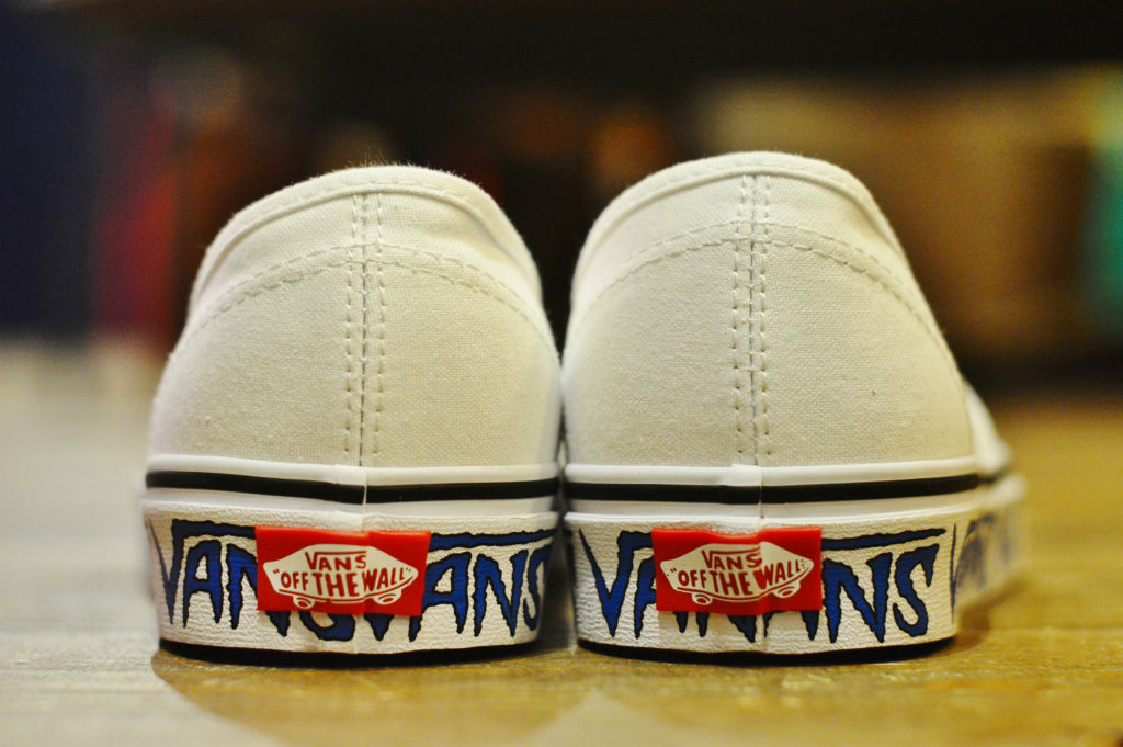 vans authentic 1966