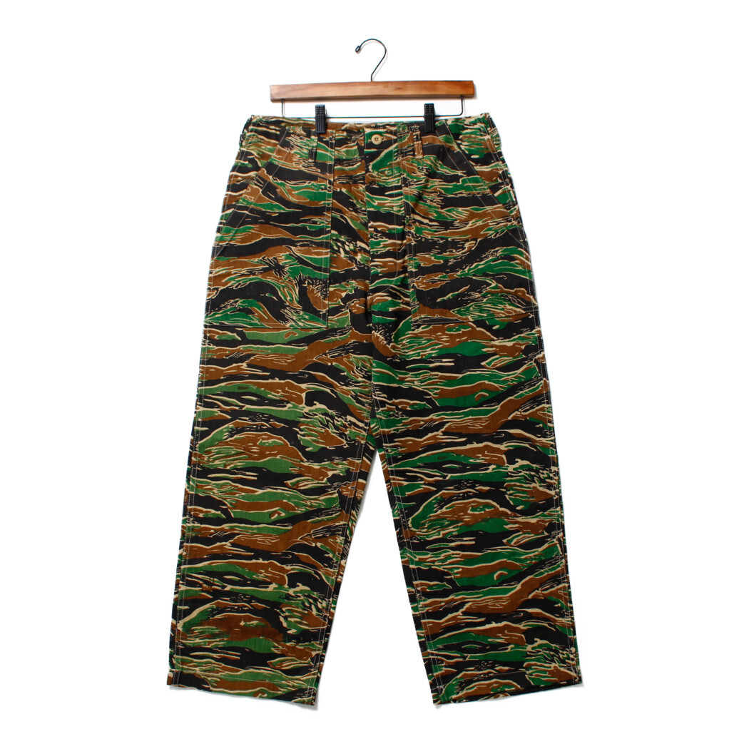 csg cargo pants