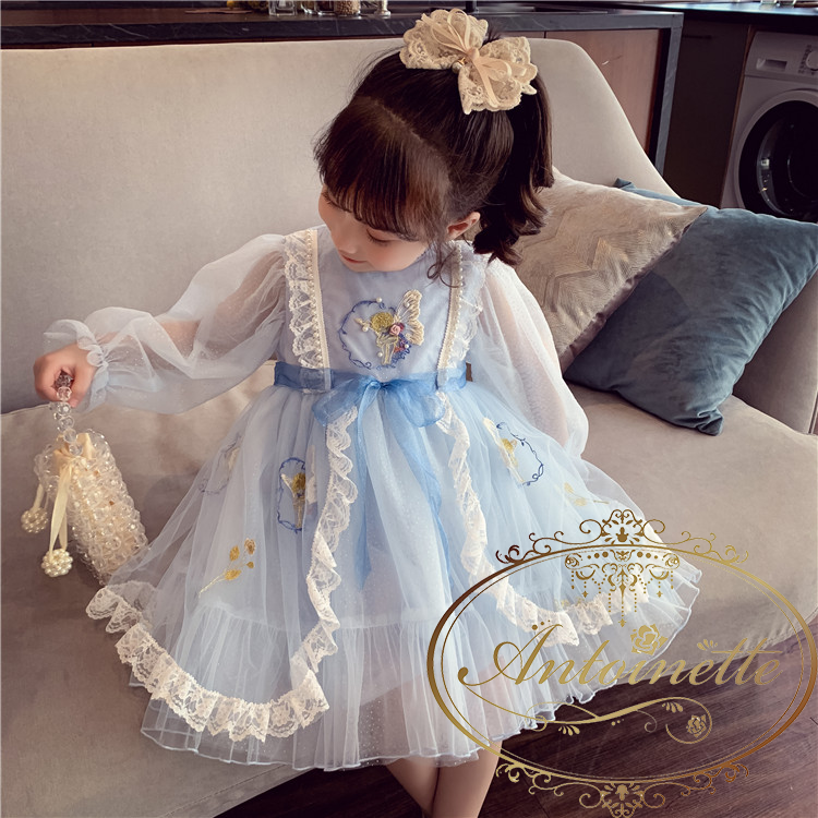 子供 こども 子供服 可愛い フリル 春 Bule 青色 ブルー Pink ピンク ロリータ おひめさま おめかし おしゃれ 変身写真館 写真 スタジオ 衣装 Antoinette