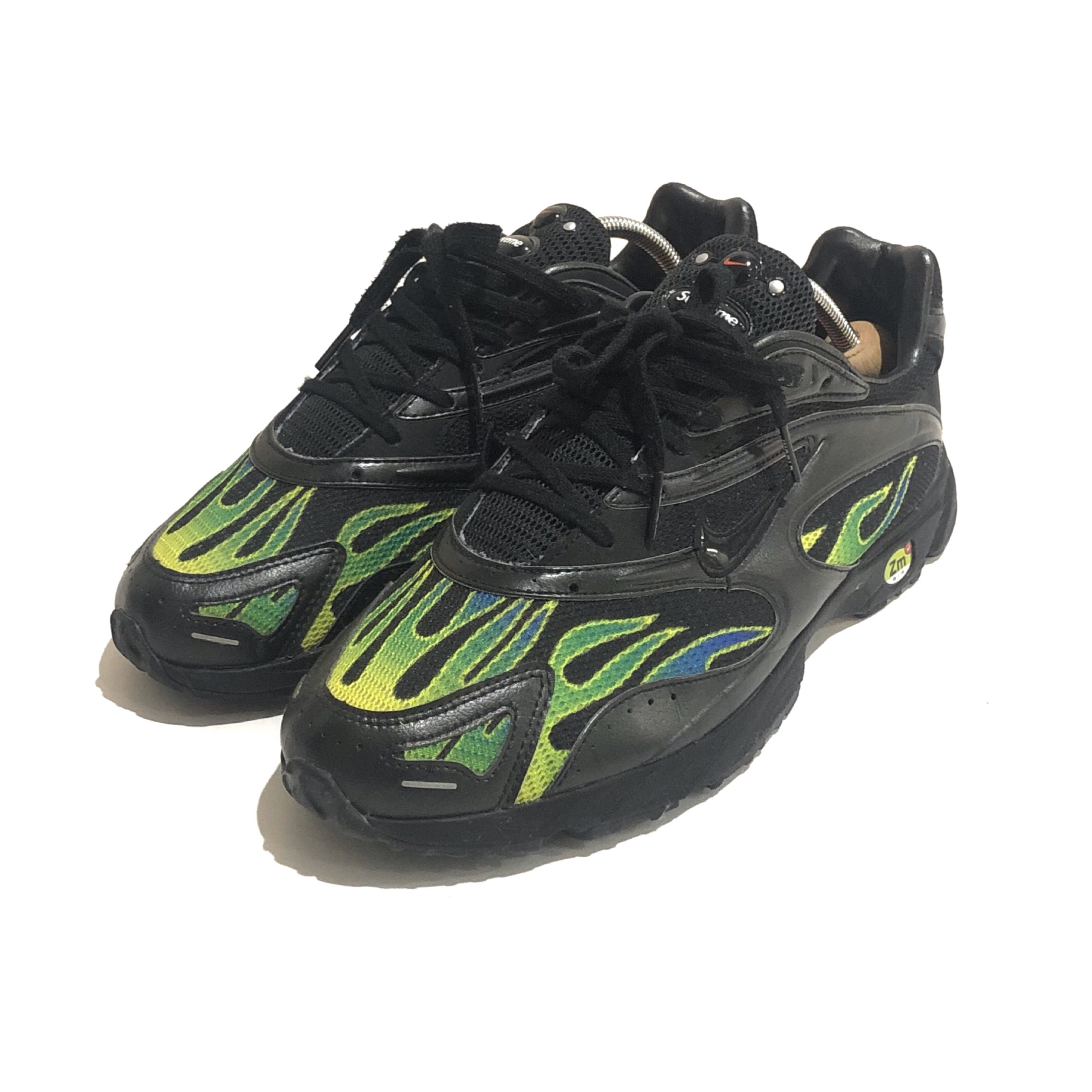 nike x supreme air streak spectrum plus