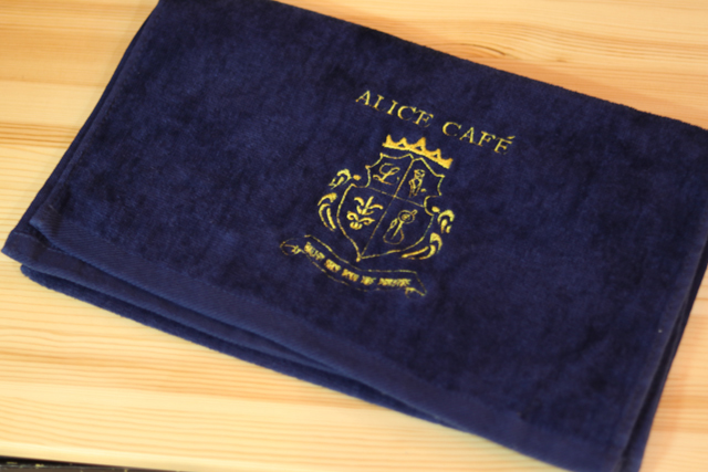 オリジナル刺繍フェイスタオル Alice Cafe