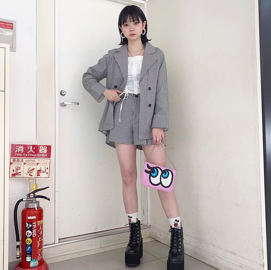 2点セット ジャケット プリーツショーパン セットアップ Volcan Aphrodite 2点セット ジャケット プリーツショーパン セットアップ Volcan Aphrodite