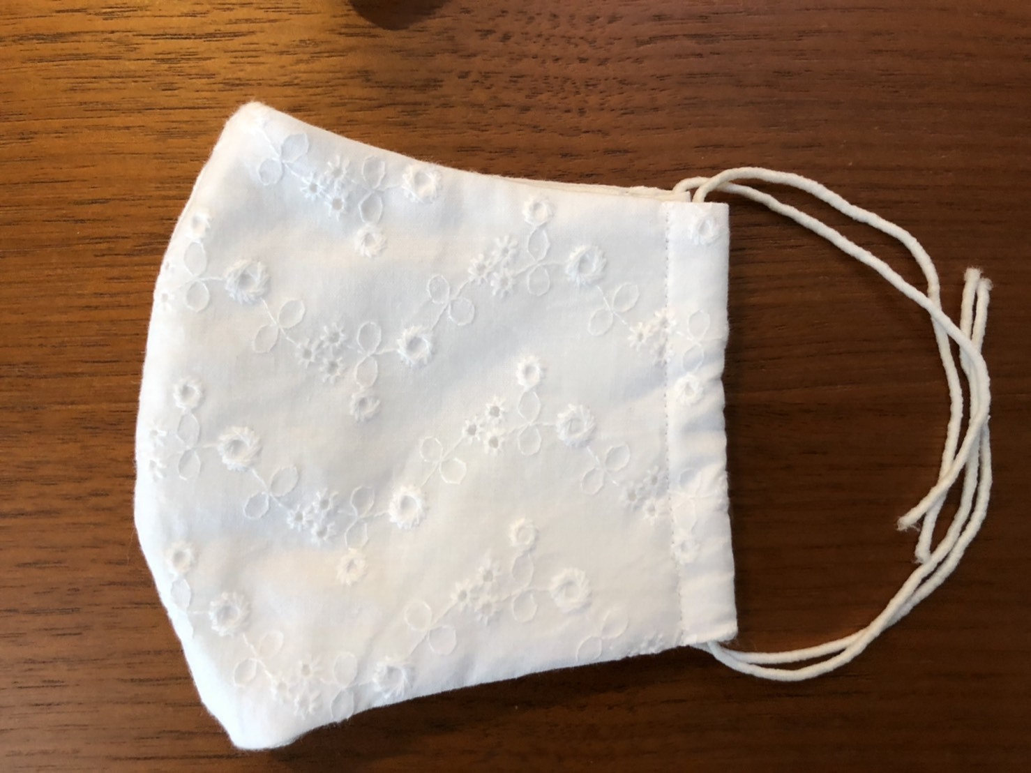 No 0622 夏用マスク2枚入り 白レース Lサイズ ゴム紐つき Handcrafted Shop Uccello