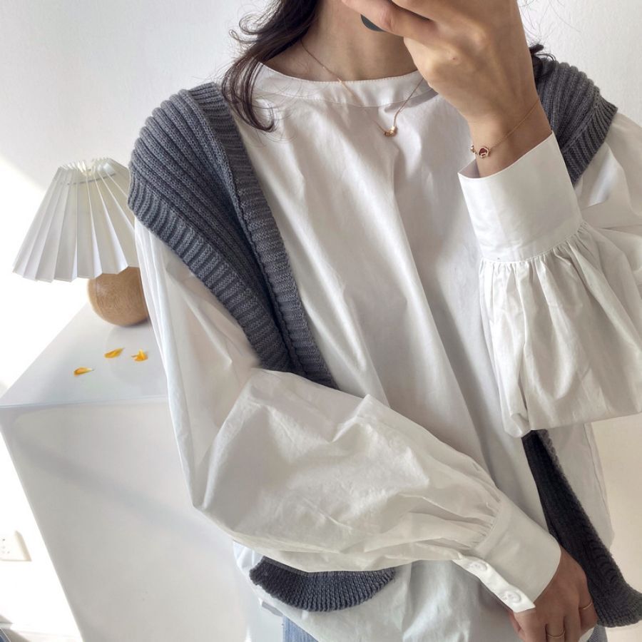 即納 ボリュームスリーブ ランタン袖 ギャザー丸首ブラウス Ts 03 She S Closet 即納 ボリュームスリーブ ランタン袖 ギャザー丸首ブラウス Ts 03 She S Closet