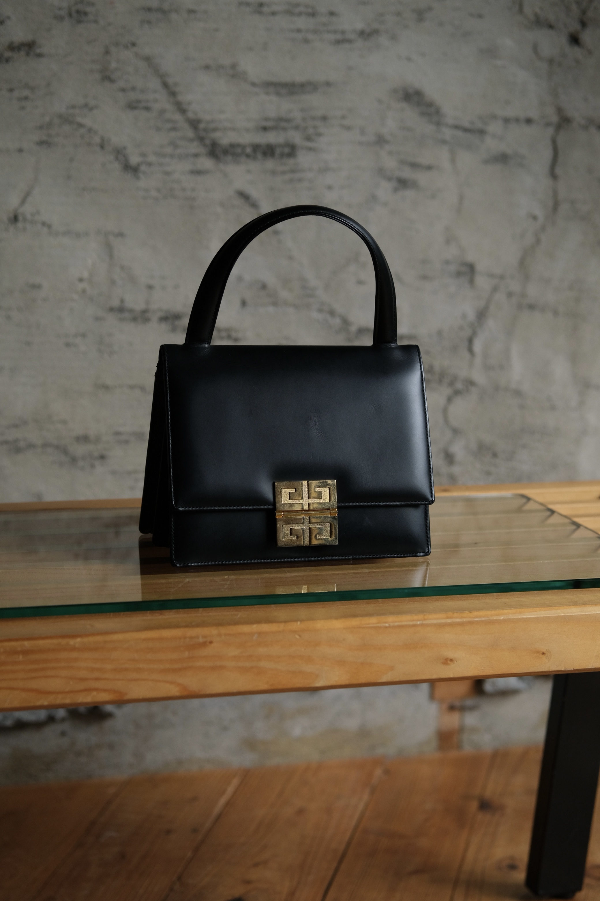 IORI/"GIVENCHY" hand bag/