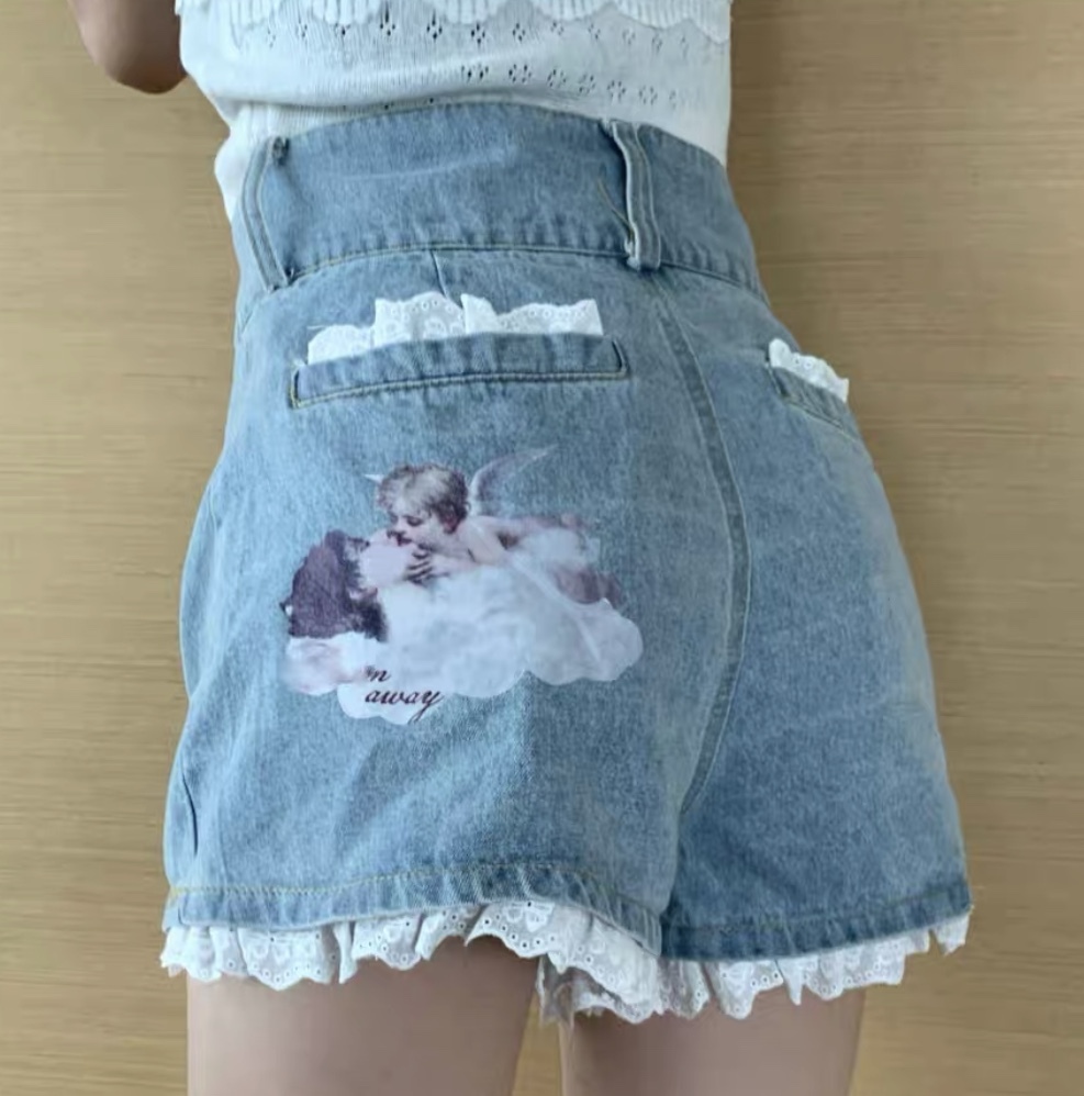 レディースファッション デニム ショートパンツ ハイウエスト ワイドパンツ 天使プリント レース 春夏コーデ 新作 More Lluze モア ルーゼ レディースファッション デニム ショートパンツ ハイウエスト ワイドパンツ 天使プリント レース 春夏コーデ 新作 More Lluze モア ルーゼ