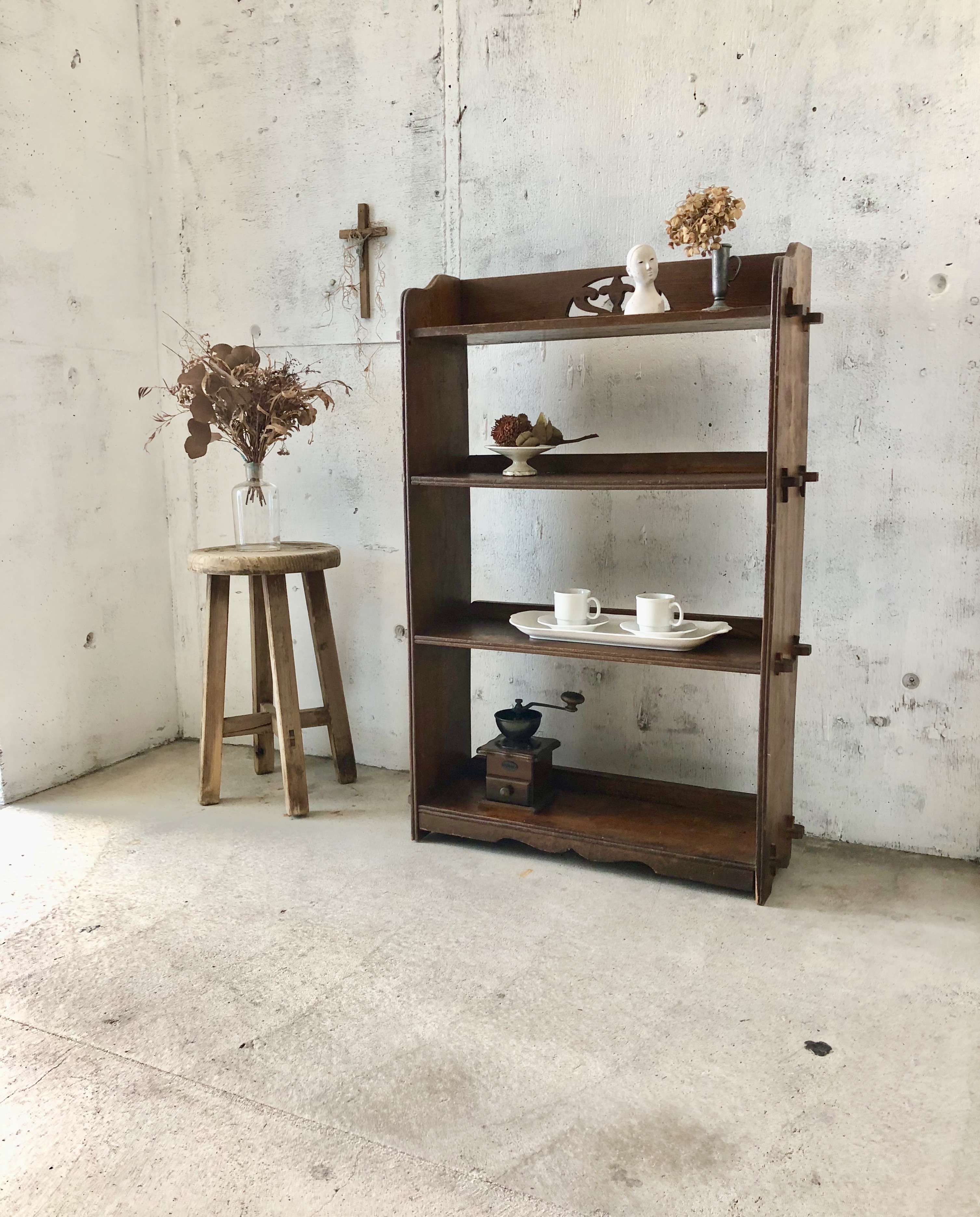 木味のくさび棚 [古家具] giraffes craft