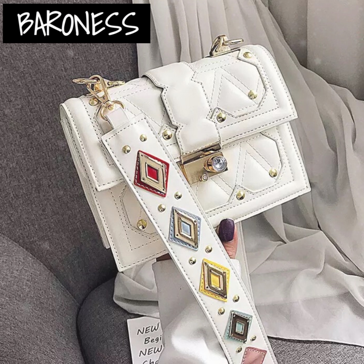 送料無料 4色 ショルダーバッグ バッグ 海外 春 夏 秋 冬 ホワイト イエロー ピンク ブラック Baroness