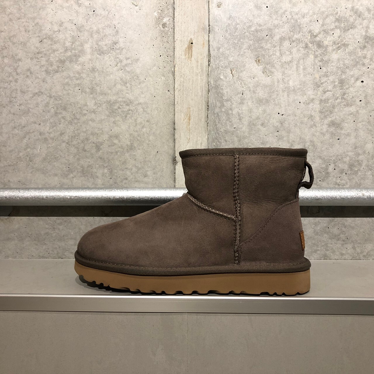 w classic mini ii ugg