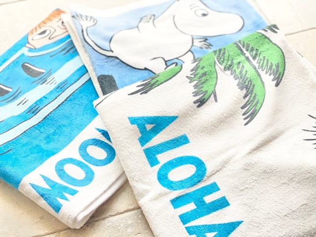 Moomin Shop Hawaii 正規品 ムーミンショップハワイ限定 バスタオル 角型 大判 大判バスタオル ムーミン ビーチタオル 大 アロハ Aloha ハワイ Hawaii ハワイ買い付け 海外雑貨 プレゼント ギフト 贈り物 キャラクター イラスト コレクション Puahawaii Moomin Shop Hawaii 正規品 ムーミンショップハワイ限定 バスタオル 角型 大判 大判バスタオル ムーミン ビーチタオル 大 アロハ Aloha ハワイ Hawaii ハワイ買い付け 海外雑貨 プレゼント ギフト 贈り物 キャラクター イラスト コレクション Puahawaii