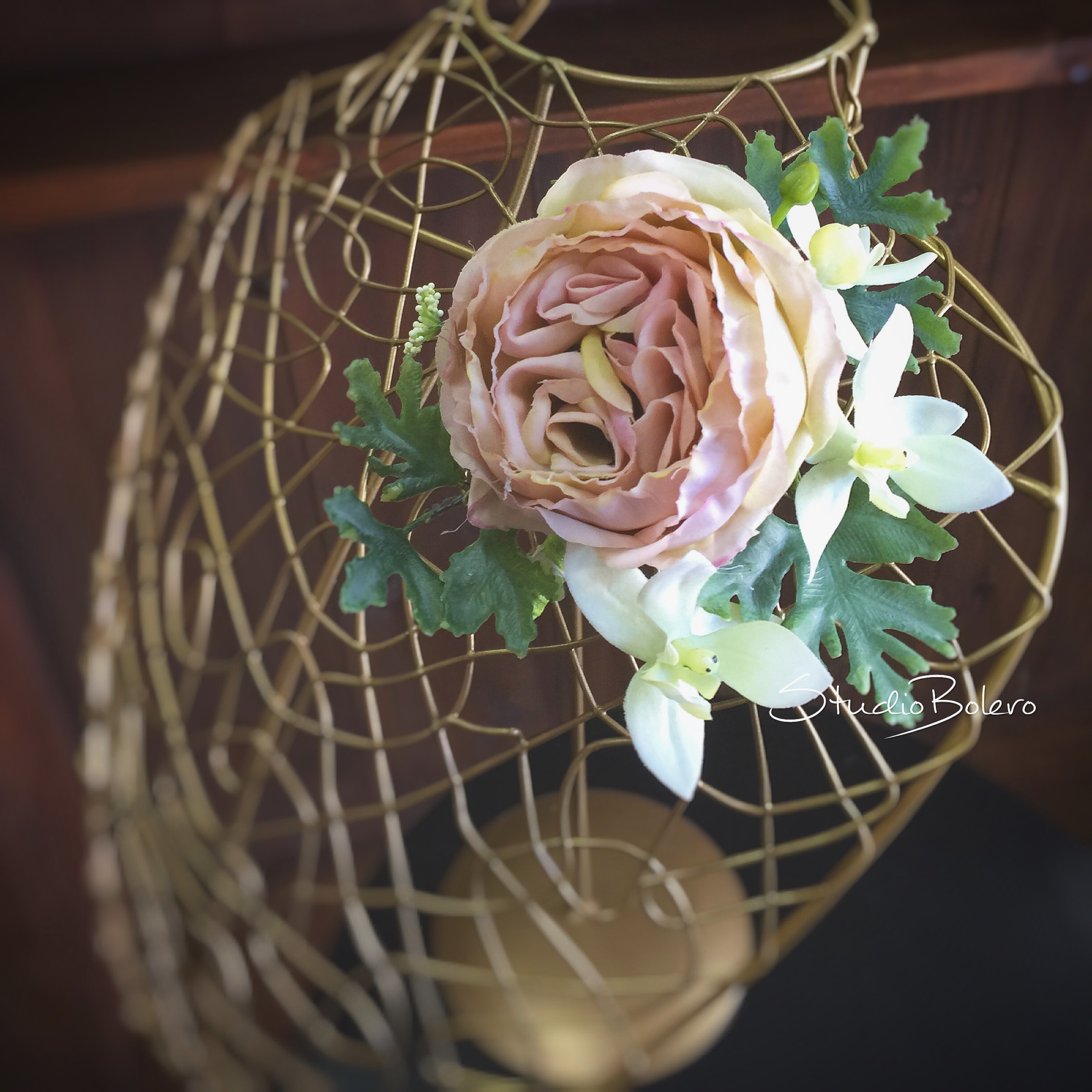 ペーター コサージュ髪飾り アーティフィシャルフラワー 造花 花飾りの店 スタジオボレロ