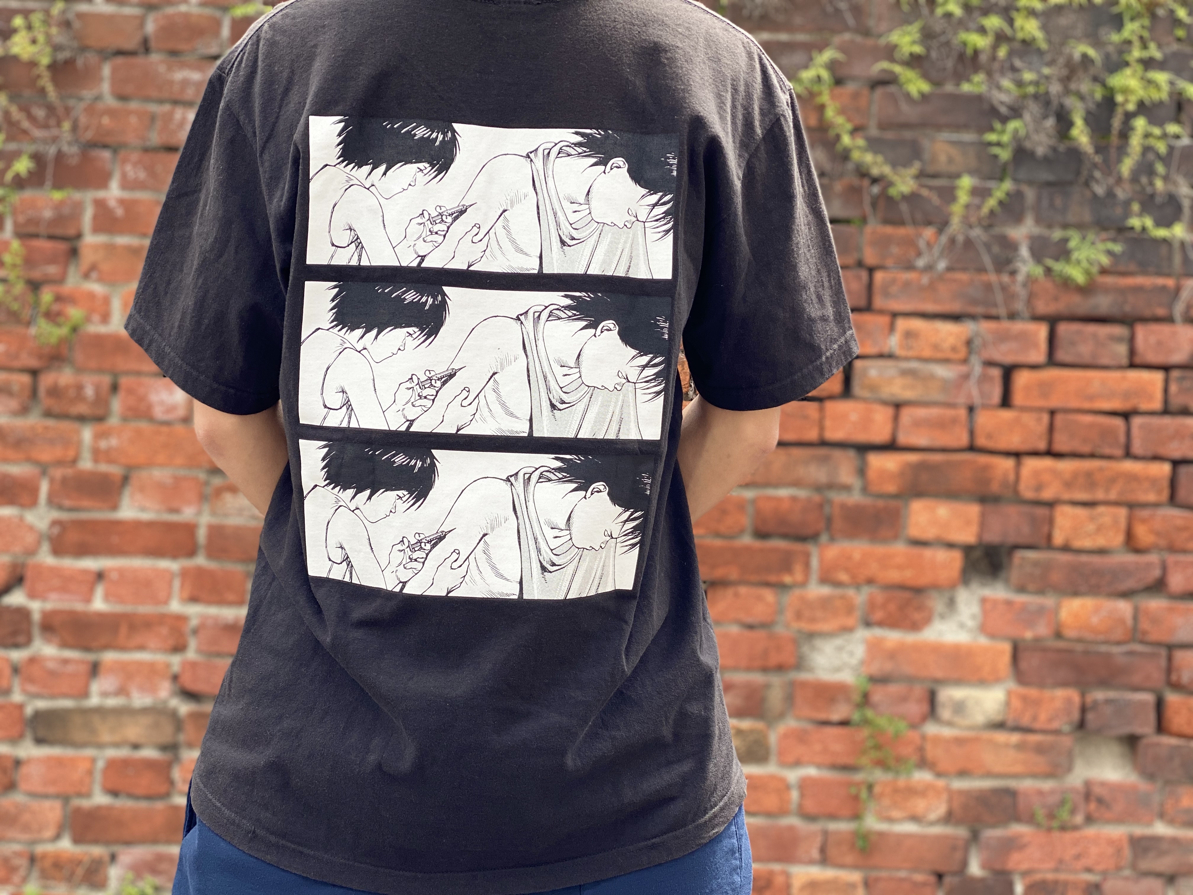 supreme akira syringe tee black