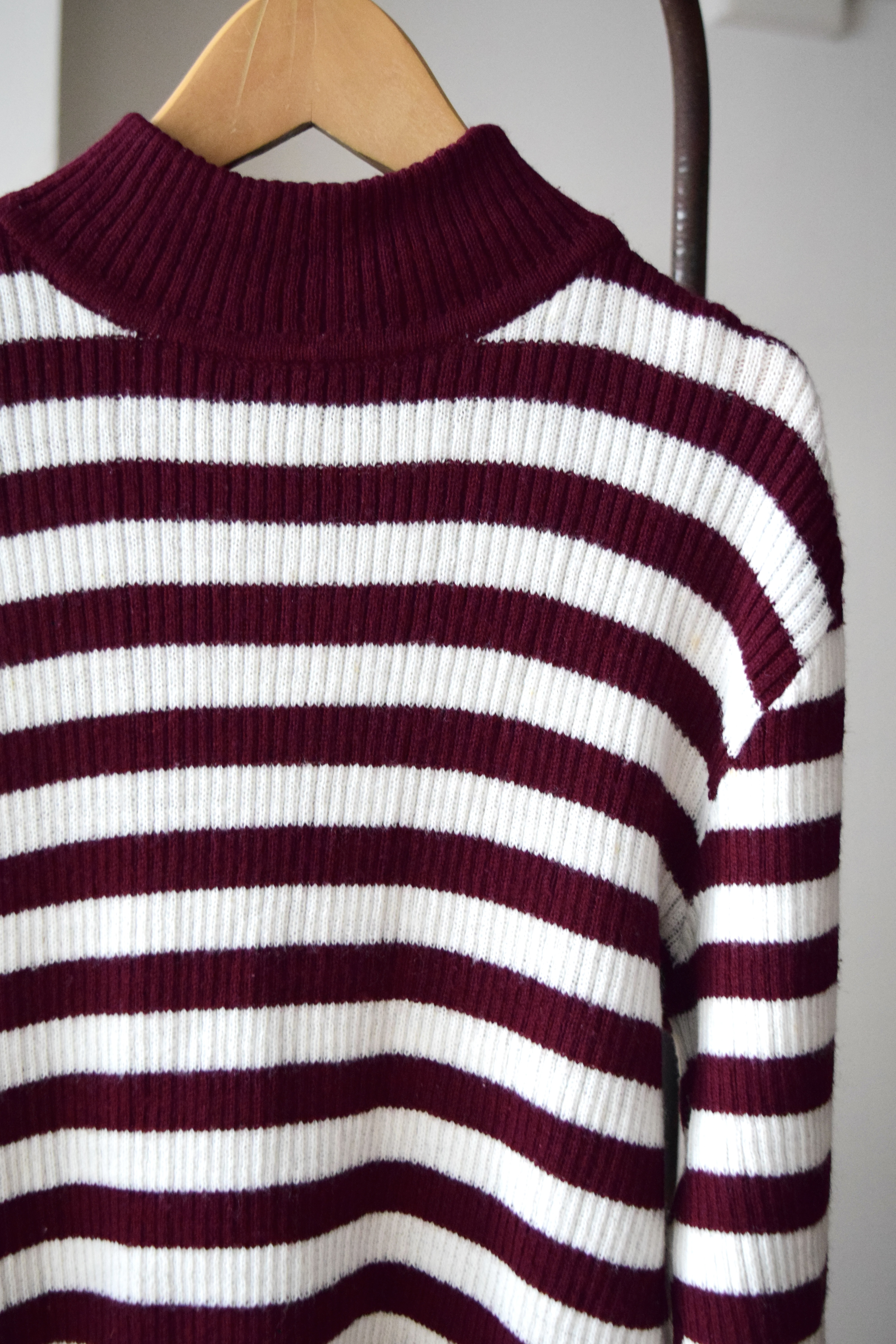 Turtle neck knit
