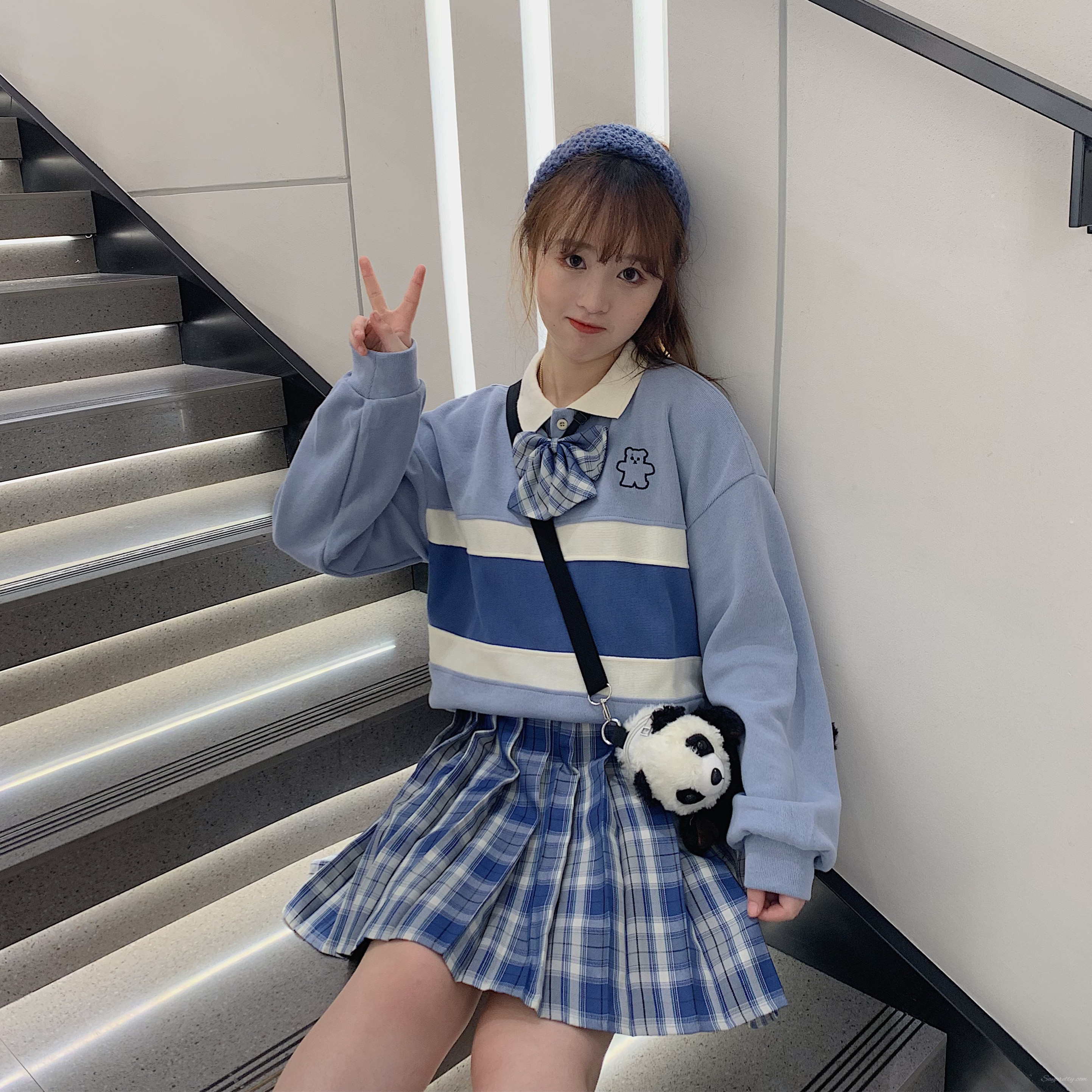 ラブリーネクタイ 女性 ファッション 人気のファッション画像 ラブリーネクタイ 女性 ファッション 人気のファッション画像