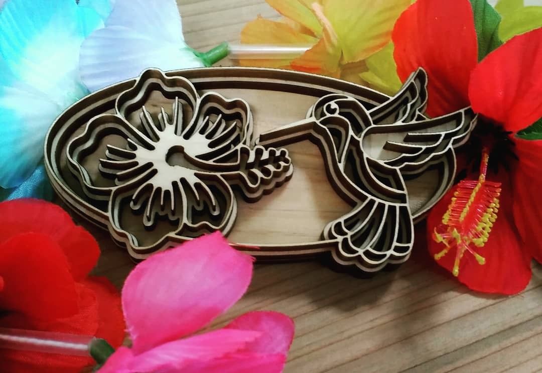 ハイビスカス はち鳥 壁飾り ひのきや