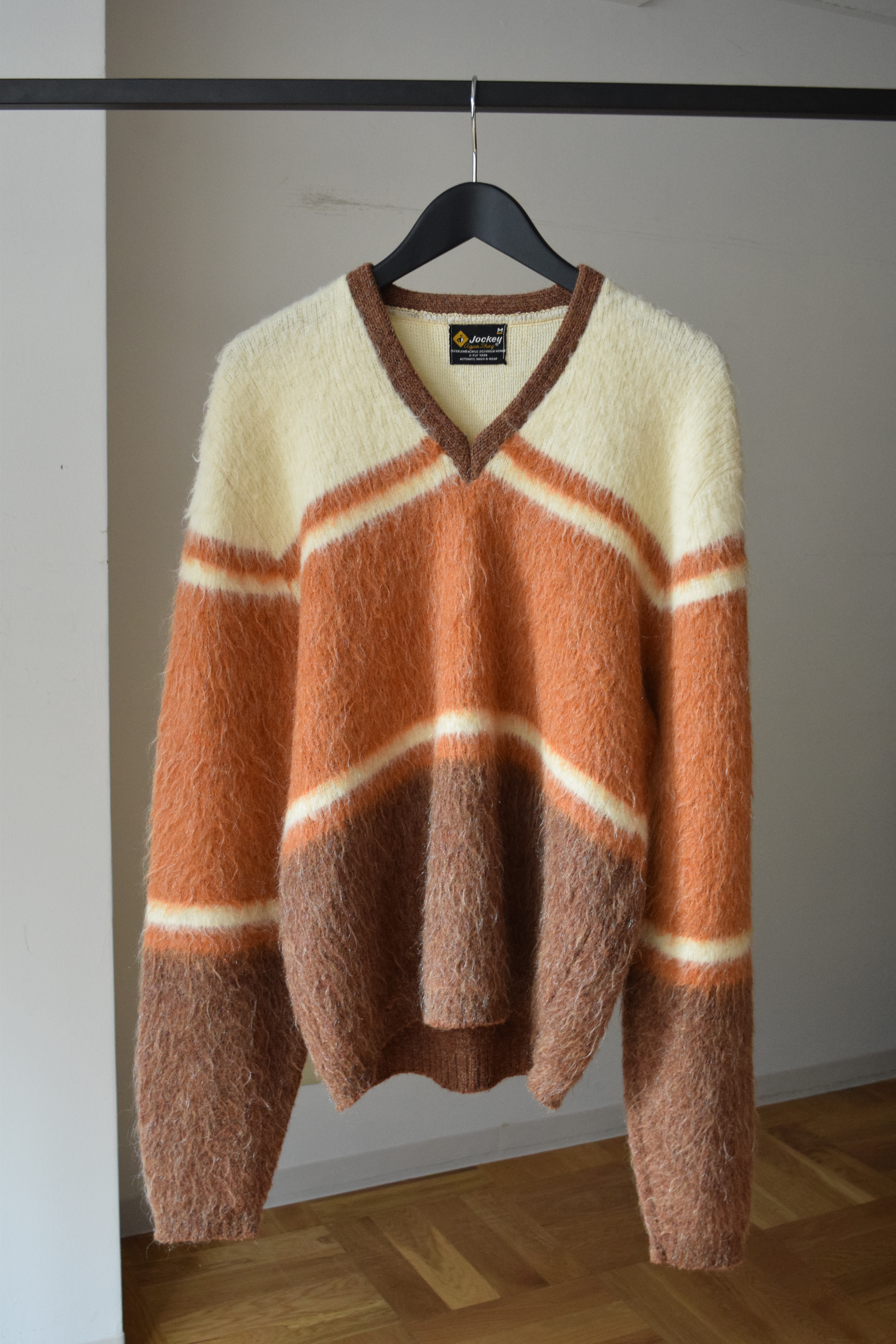 1960s Jockey mohair v neck sweater の画像 3