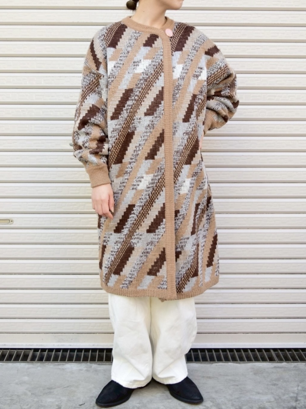 Vintage pattern knit coat