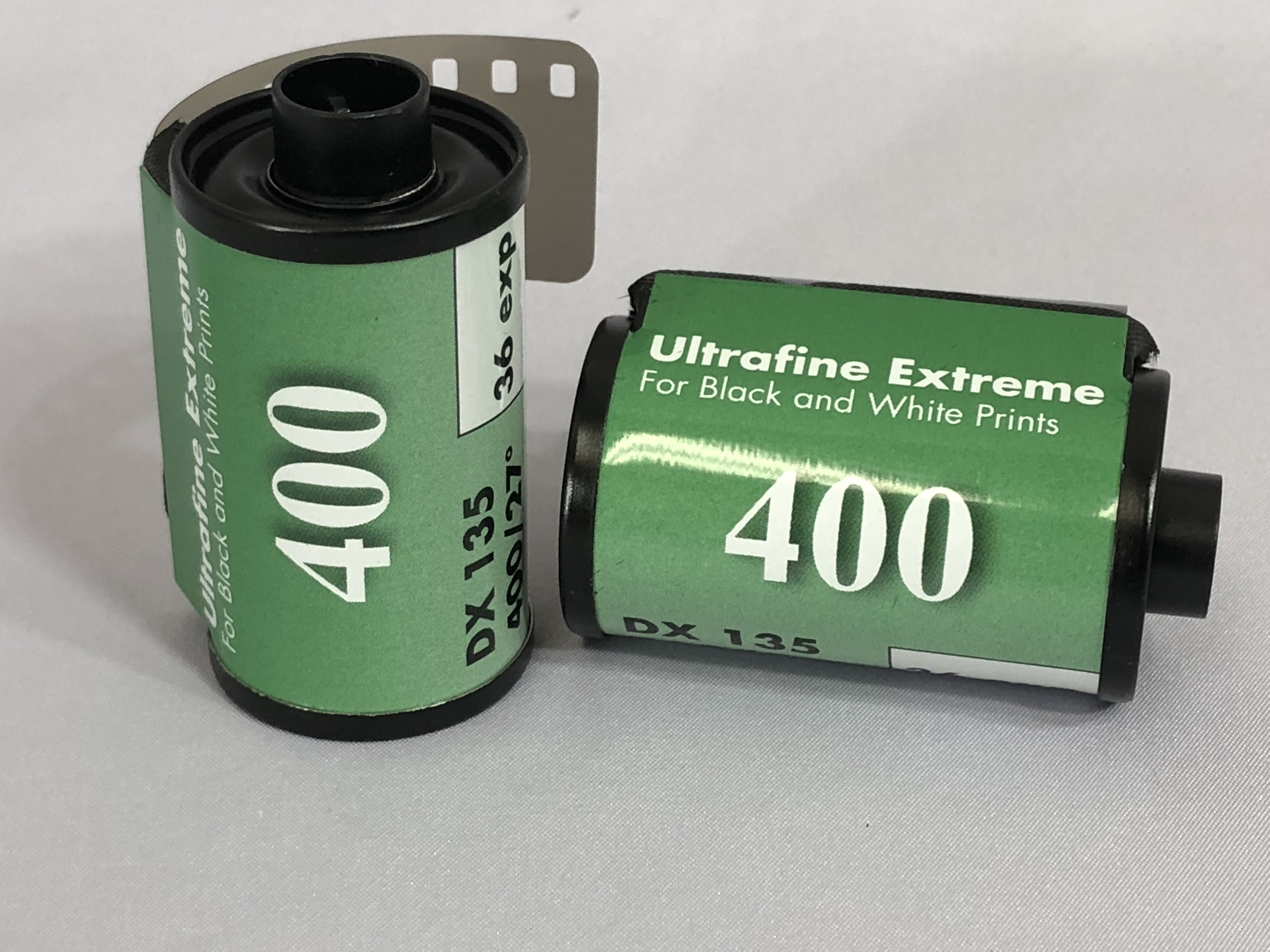 ウルトラファインEX 白黒フィルム ISO400 35mm x 36枚