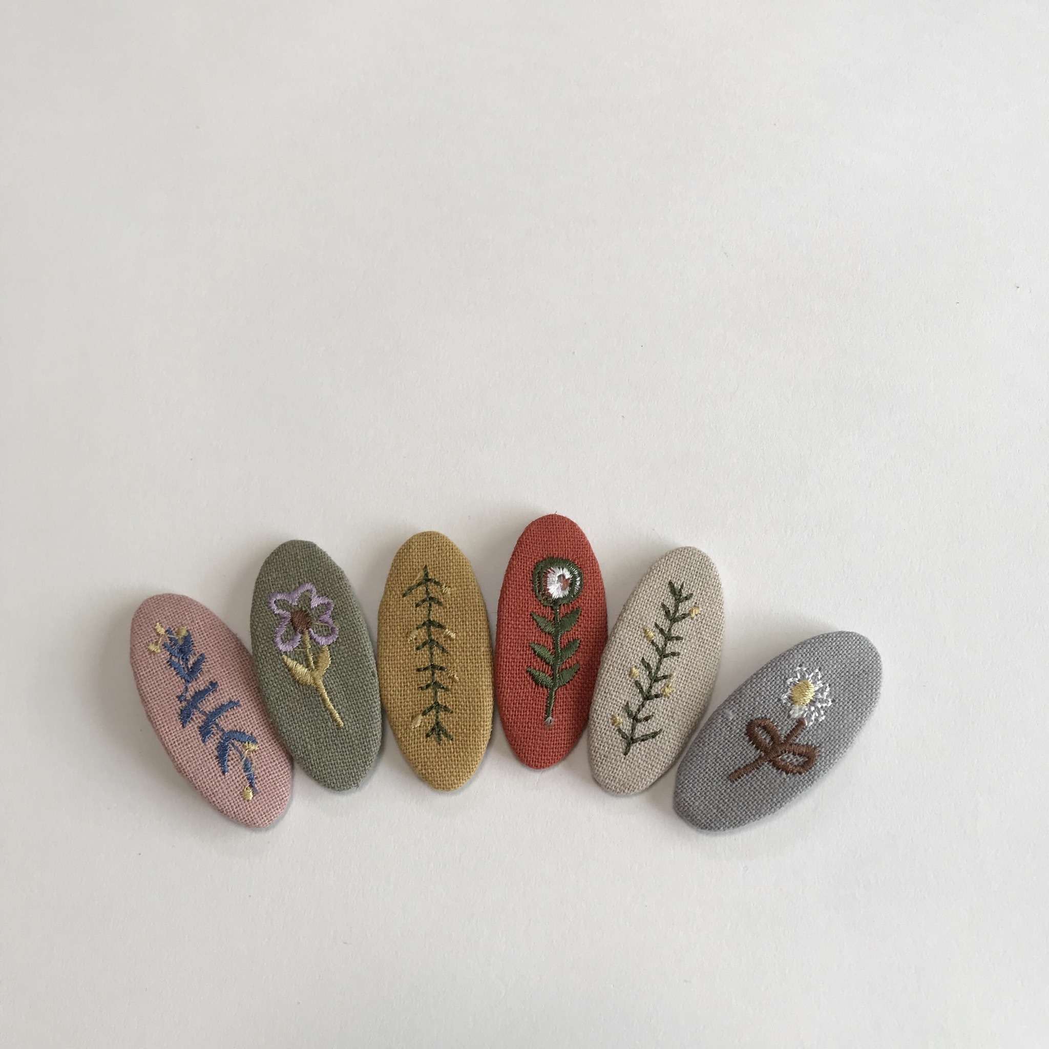 クリーナー 矢じり 強います 刺繍 ヘアピン Seishikaikan Kusumi Jp