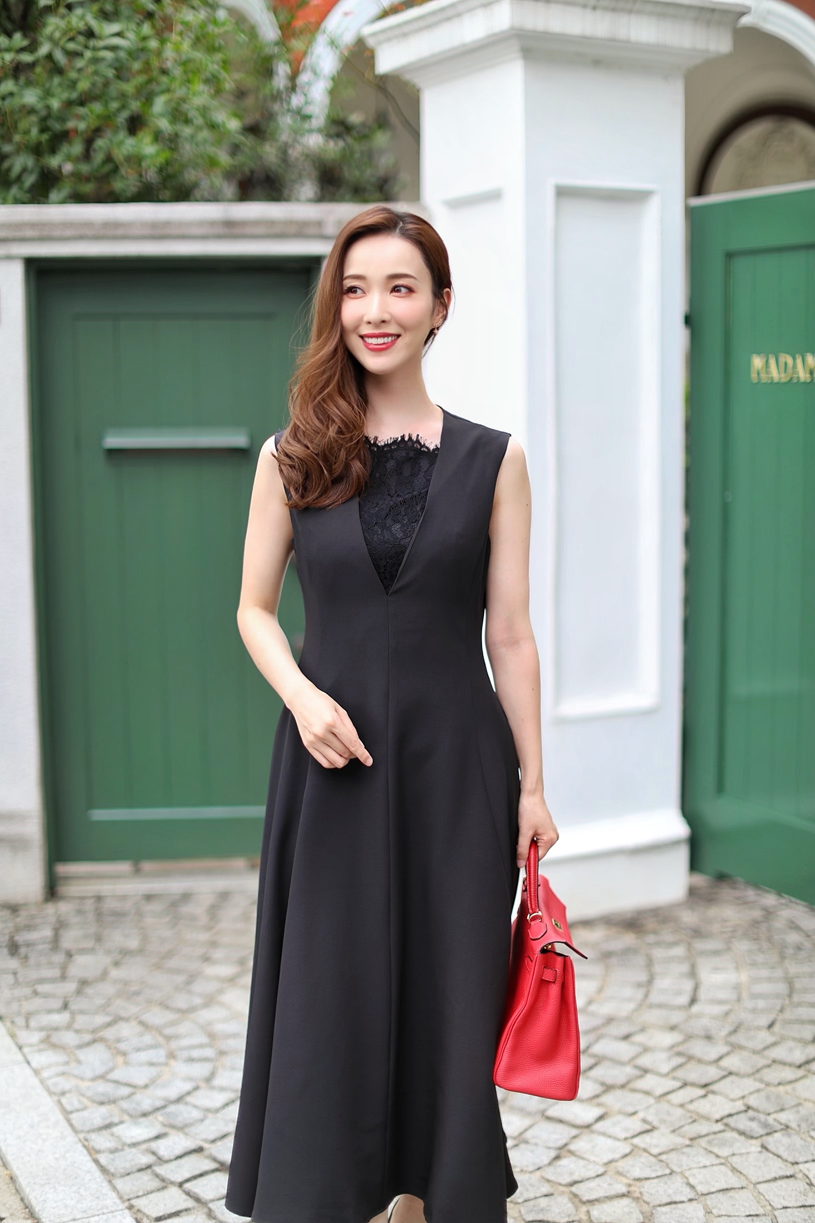 クラシック デコルテレース フレアドレスワンピース Montresor