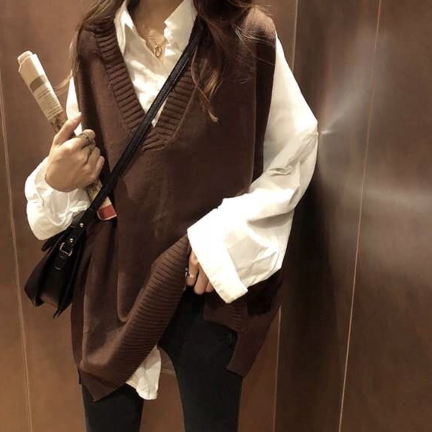 ニット ベスト レディース 秋 冬 服 韓国 ファッション 大人 可愛い 10代 30代 50代 学生 制服 風 ｖ ネック Tp 0249 Hapi Hapi Girl ハピ ガル