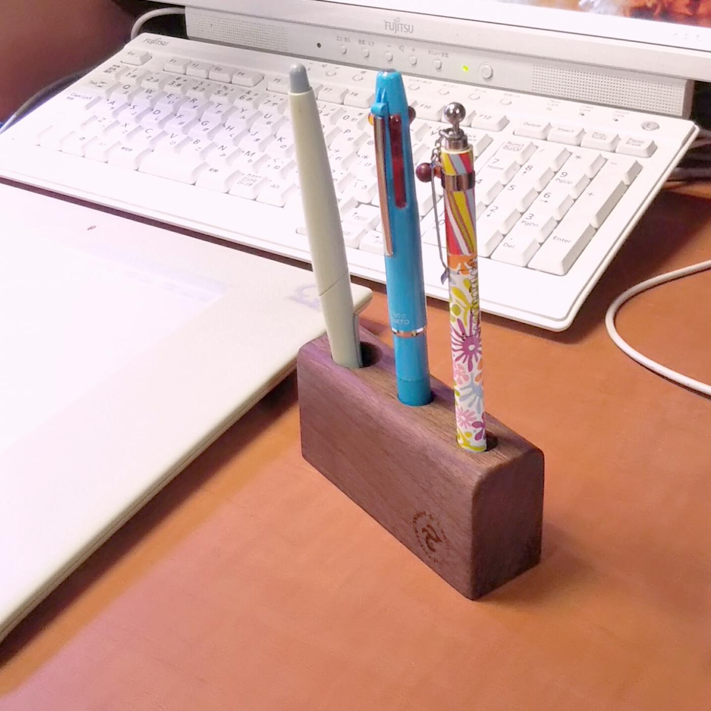 ウォールナット の ペンスタンド ハンコ立て オーダーメイド可能 アトリエ Haji