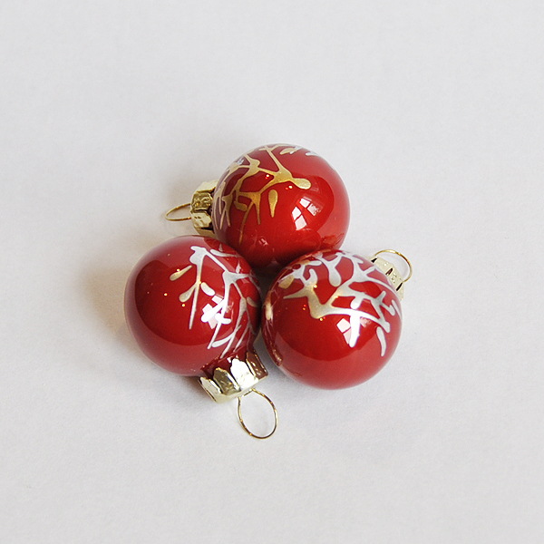 クリスマスオーナメントボール３個セット ツリー模様 レッド Debutant でびゅたん