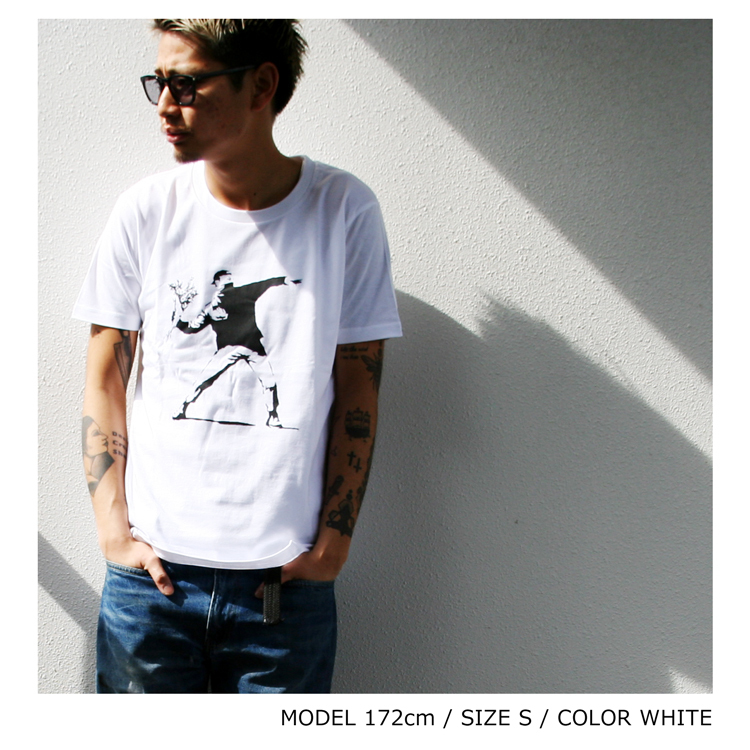 バンクシー 花束を投げる男 Banksy Flower Man Tシャツ Banksy Sstee Flower Oguoy Destroy It Create It Share It バンクシー 花束を投げる男 Banksy Flower Man Tシャツ Banksy Sstee Flower Oguoy Destroy It Create It Share It