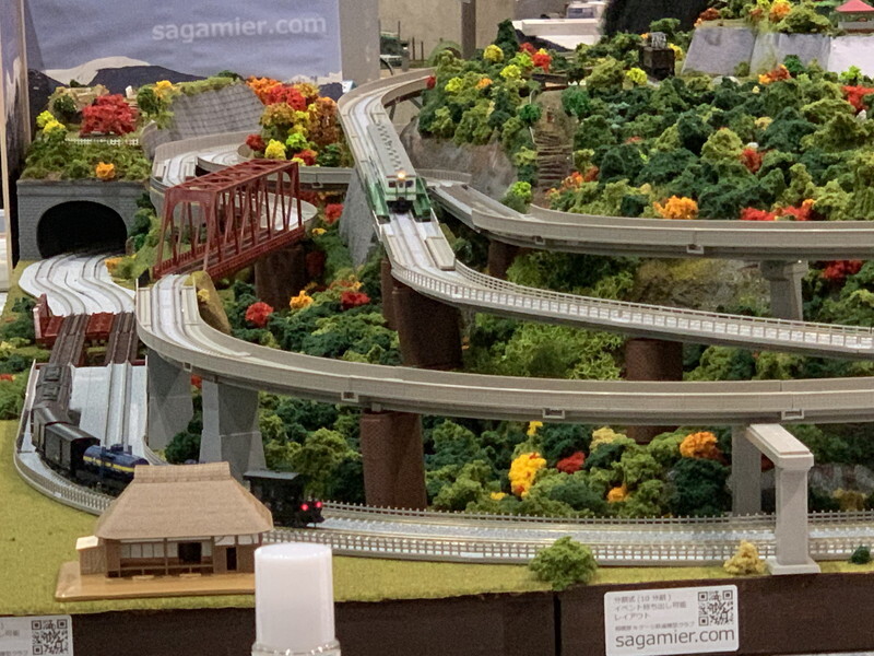 ジオラマ完成品 1/144サイズ ジオラマ 市街地 (ディスプレイ) - ホビーサーチ