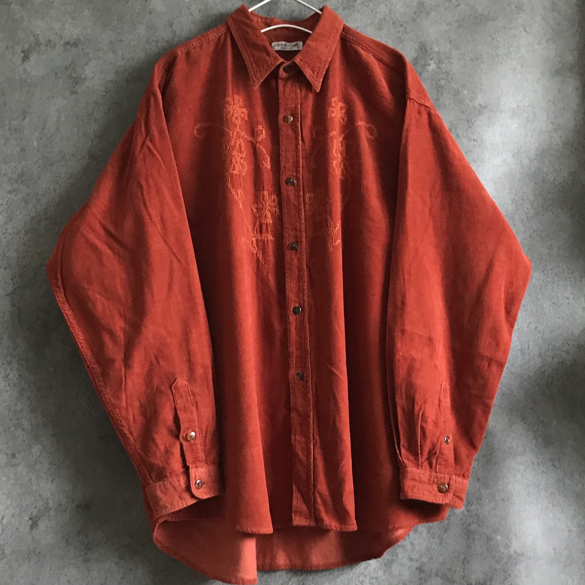 古着シャツ 古着 シャツ レトロ ネイティブ コーデュロイ 刺繍 花 柄シャツ コットン 総柄 アート メンズ 長袖 古着 屋antenna アンテナ 海外でセレクトした個性的な古着専門の通販店です