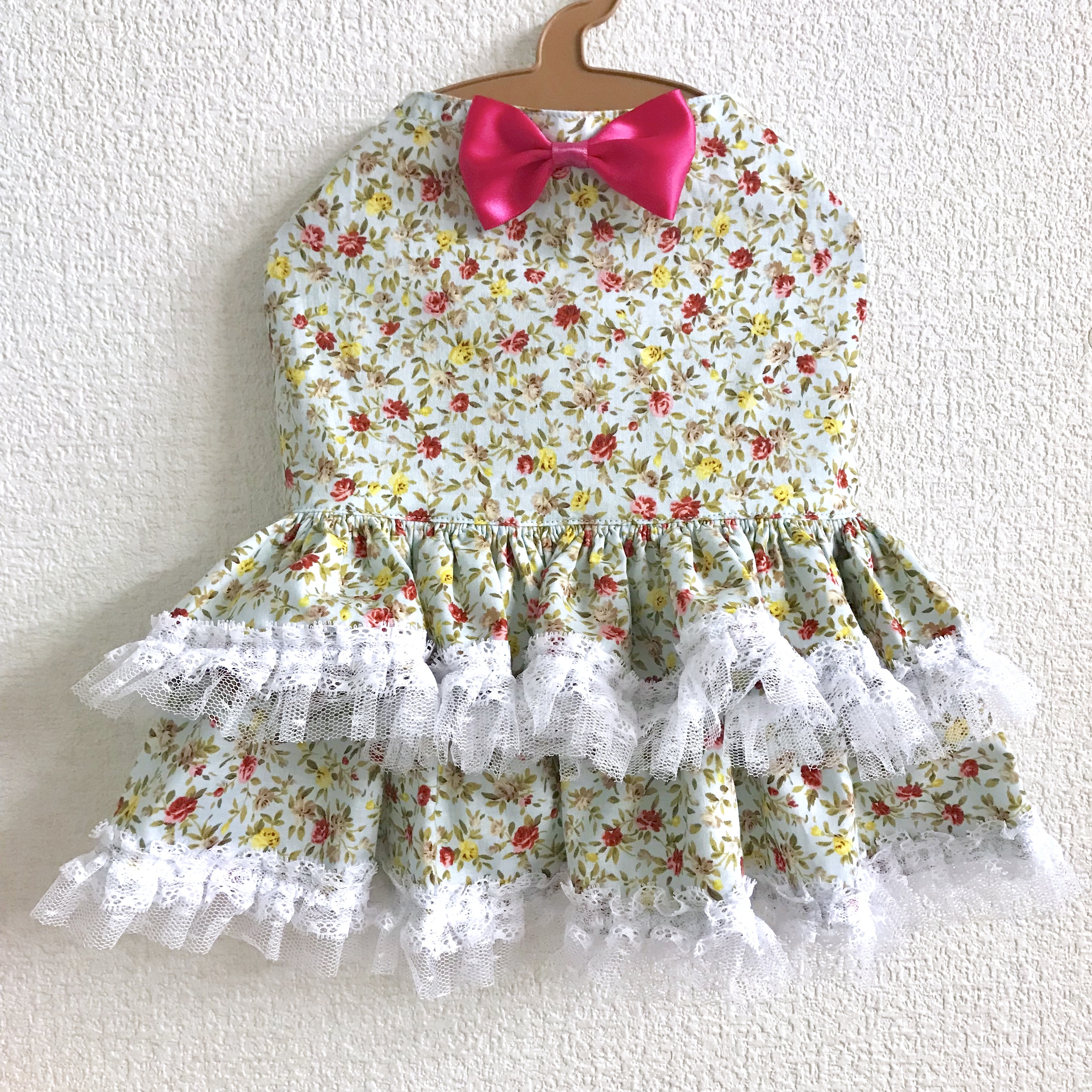 犬服 4号 花柄 水色 フリル ワンピース Tony Dog Zakka ハンドメイド犬服と雑貨のお店
