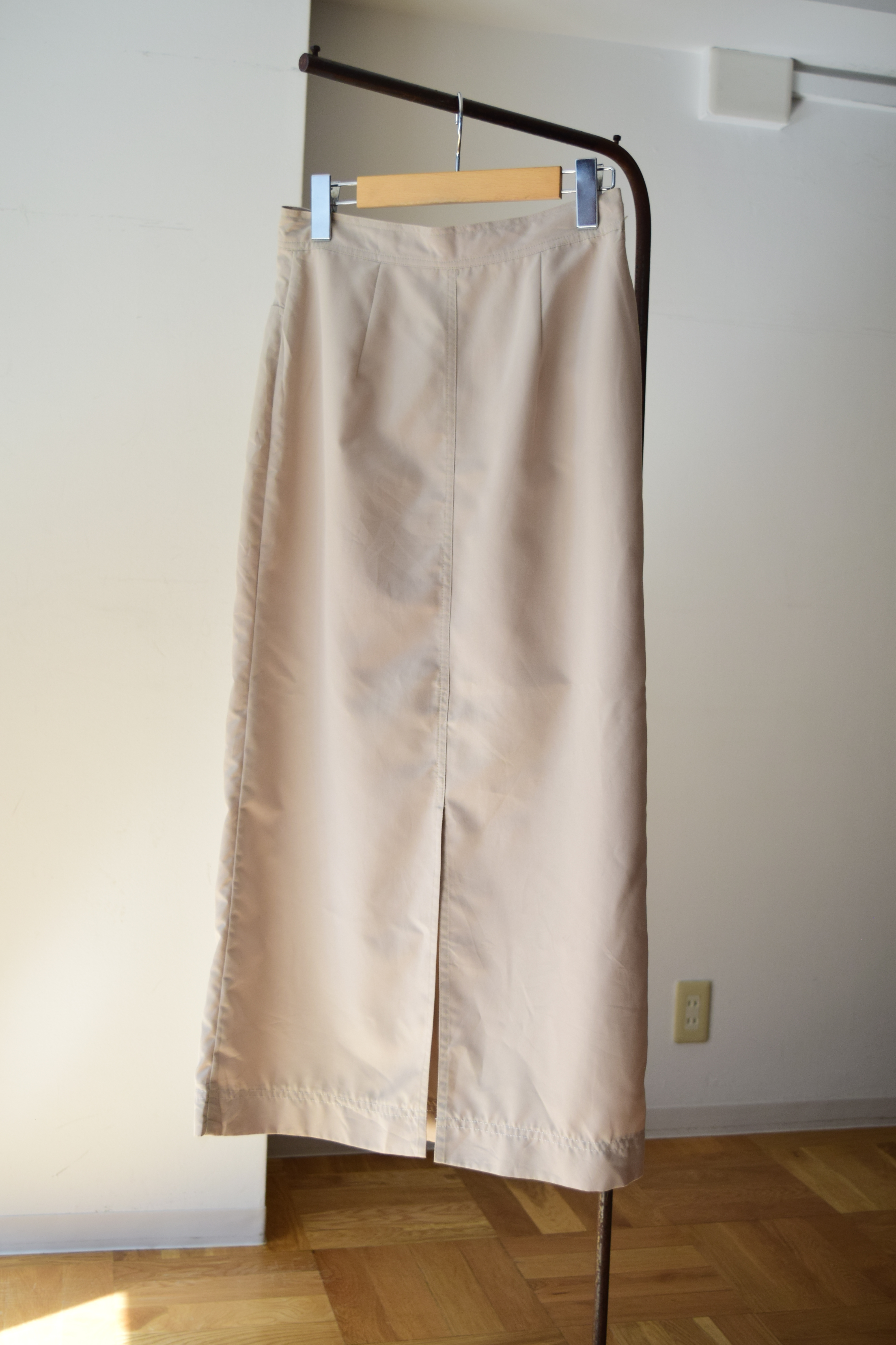 Long narrow skirt の画像 7