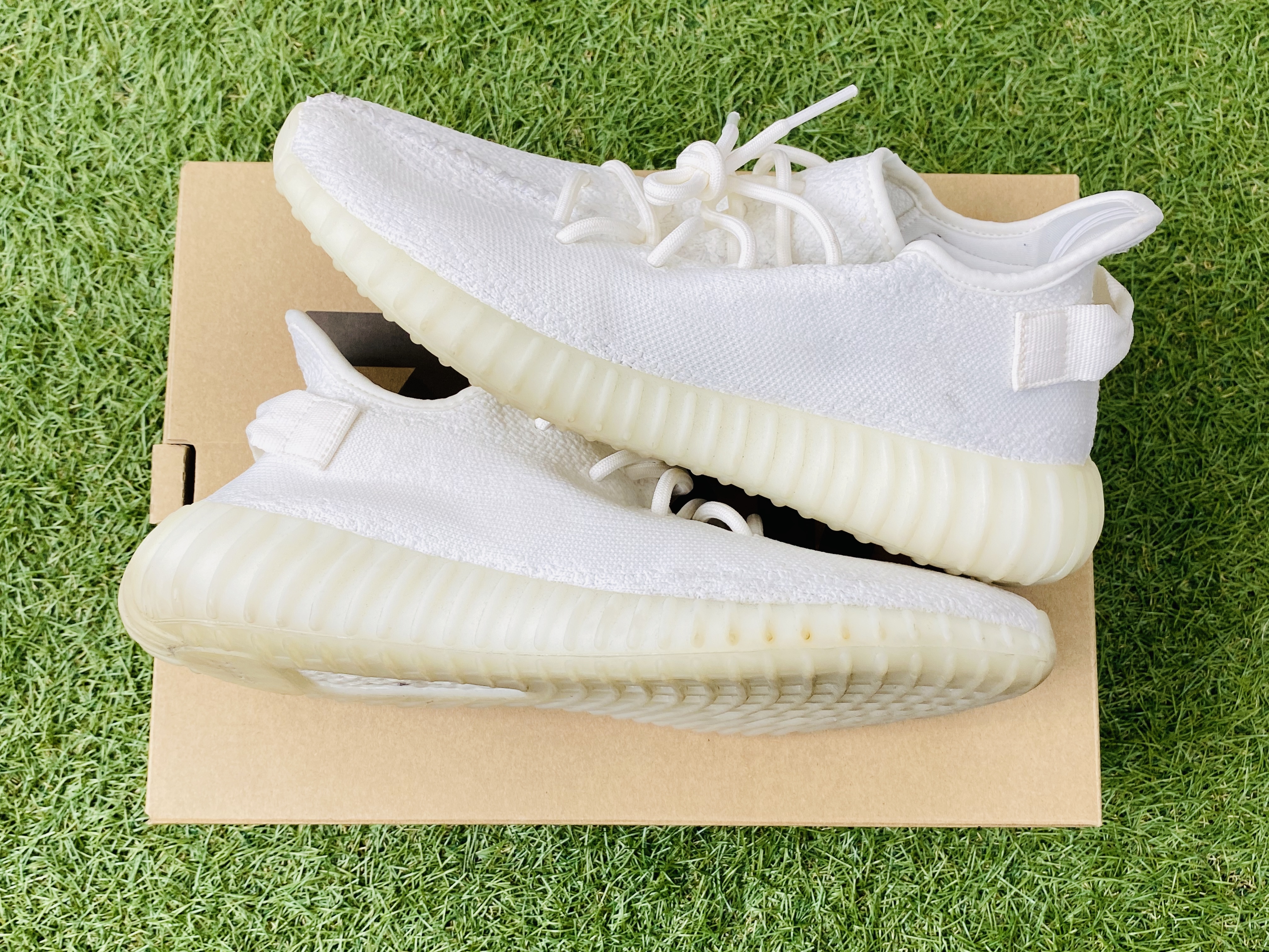 yeezy 27