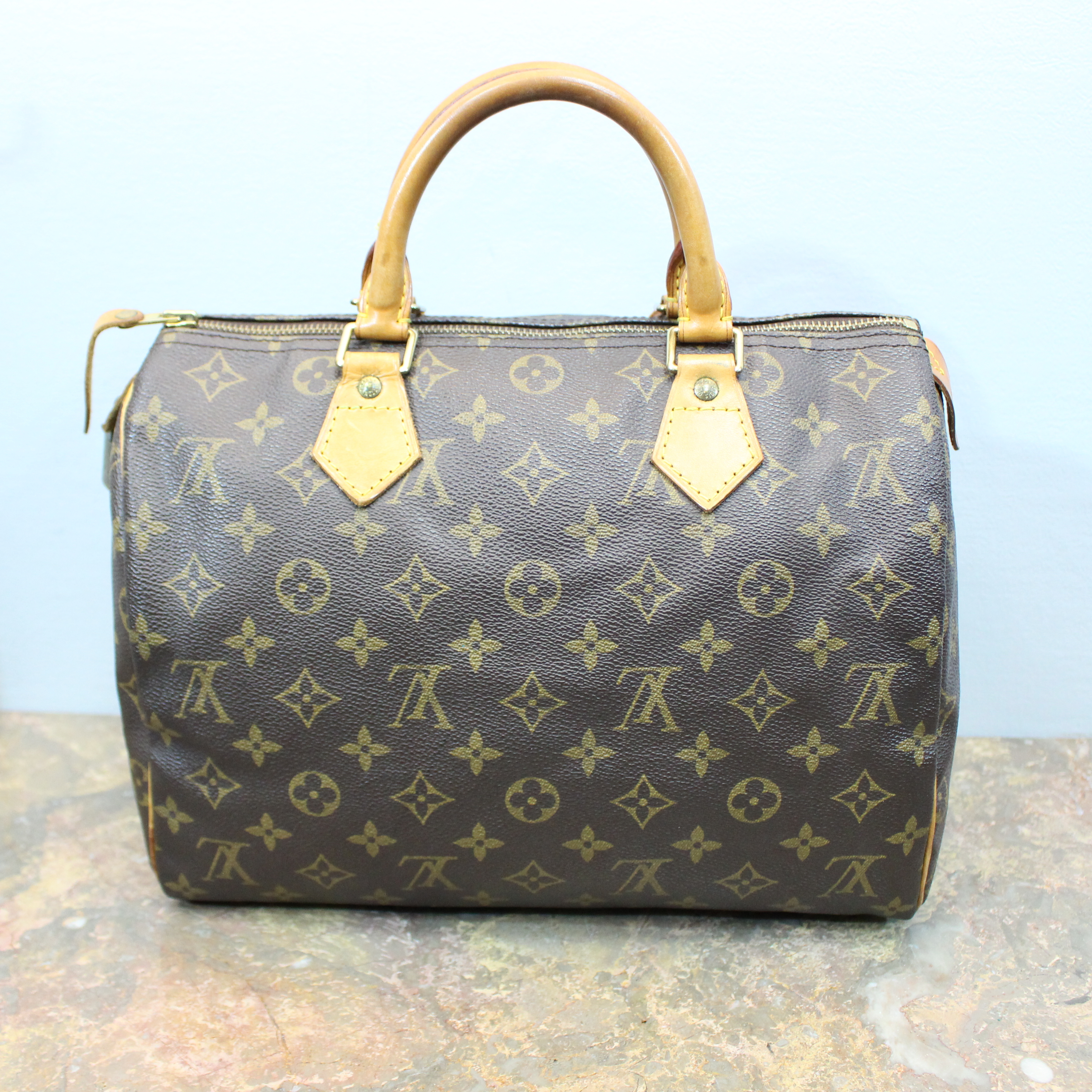 Louis Vuitton M Sp0956 Speedy Monogram Pattarned Boston Bag Made In France ルイヴィトンスピーディ30モノグラム柄ボストンバッグ Titti Clothing Louis Vuitton M Sp0956 Speedy Monogram Pattarned Boston Bag Made In France ルイヴィトンスピーディ30モノグラム柄ボストンバッグ Titti Clothing