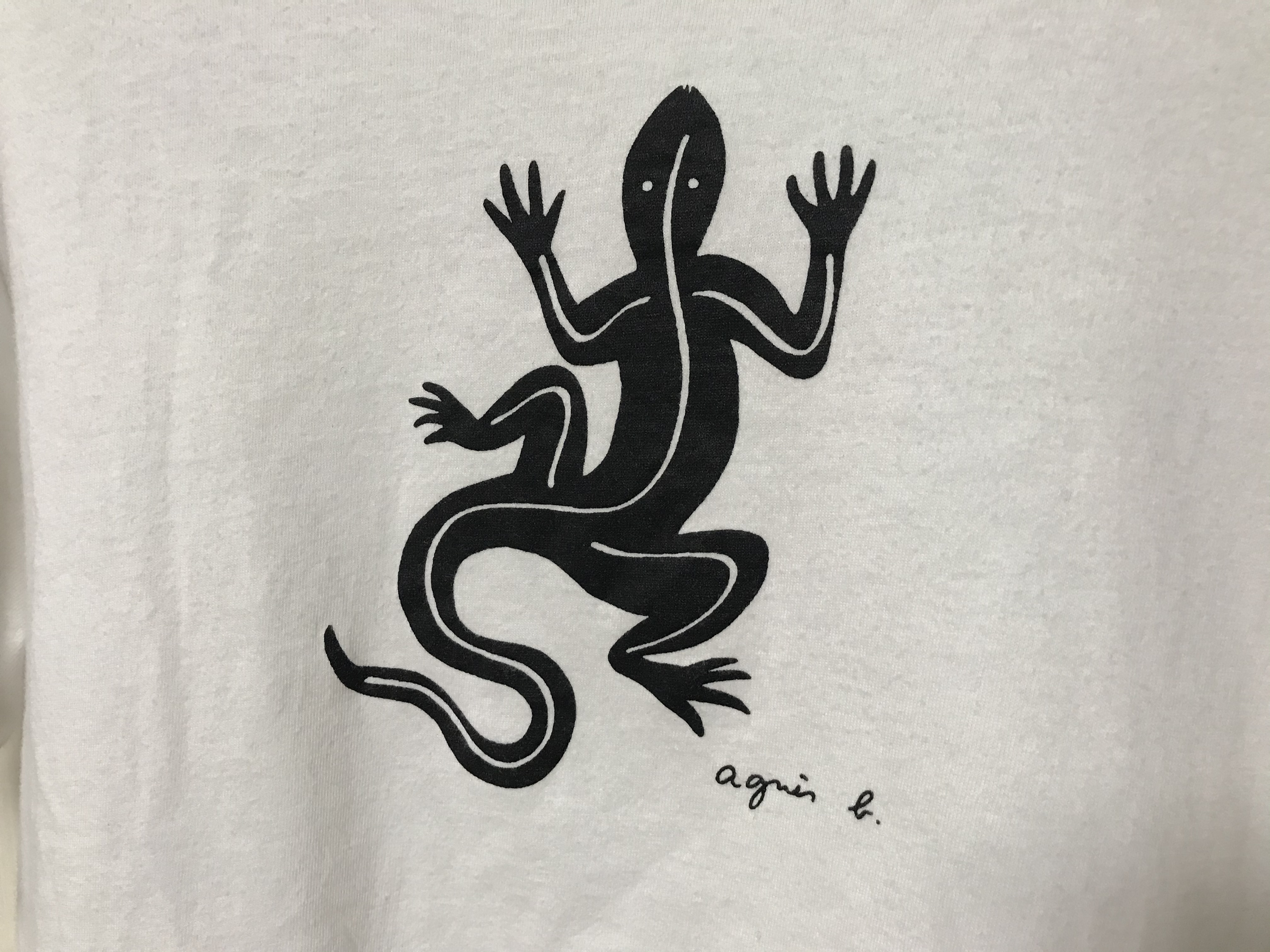 Agnes B トカゲ ブランドロゴプリント Tシャツ 5 Miroirs サンクミラー Agnes B トカゲ ブランドロゴプリント Tシャツ 5 Miroirs サンクミラー