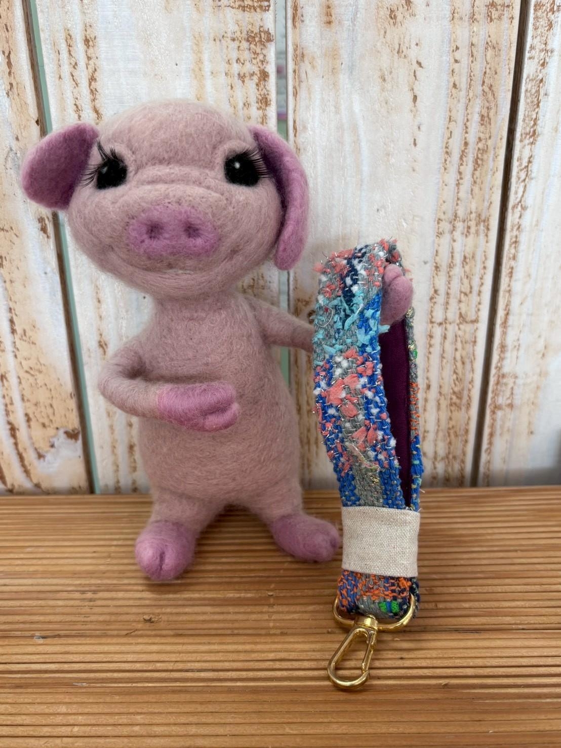 ストラップキーホルダー