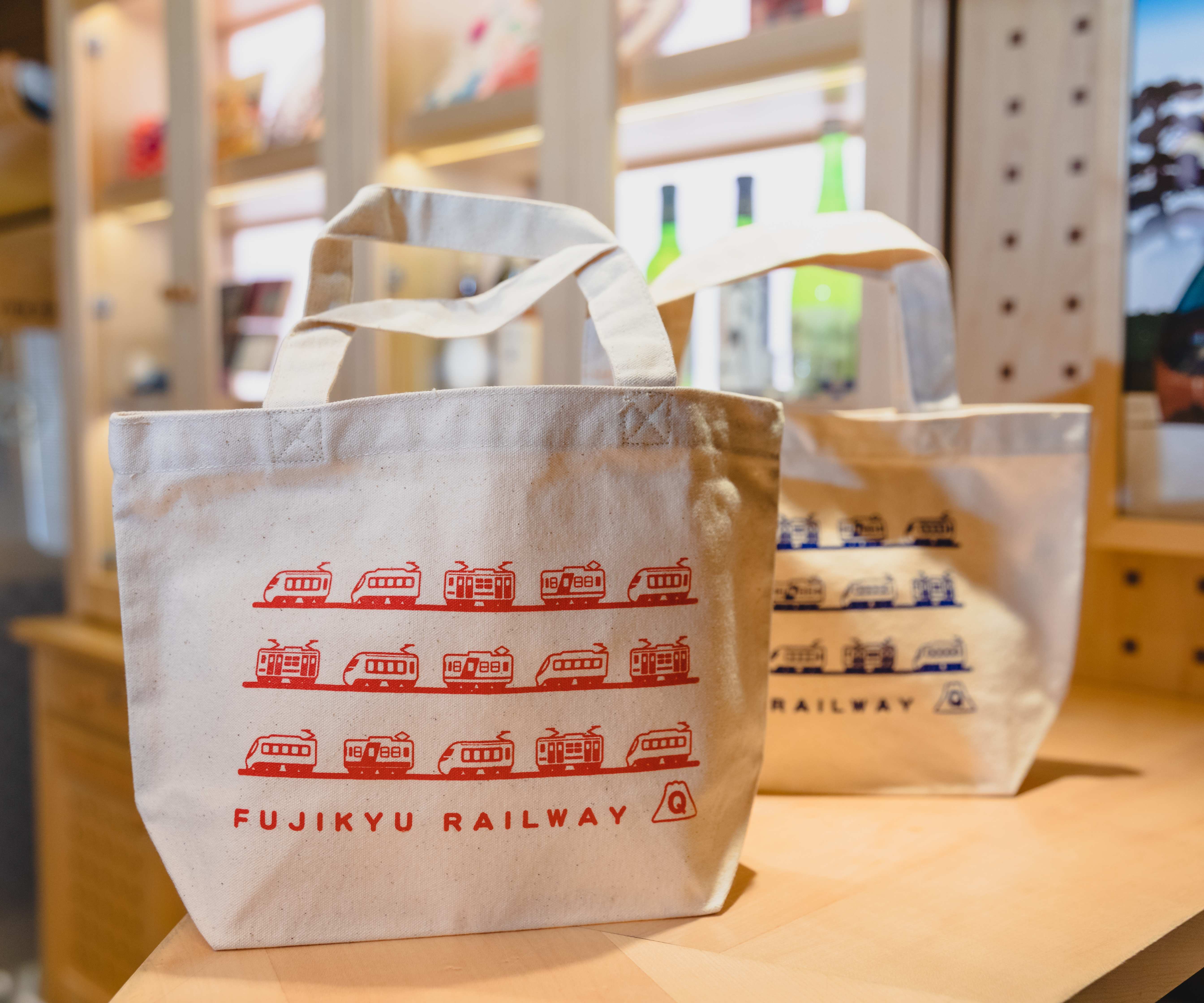 ランチトートバック 富士急のりもの百貨店