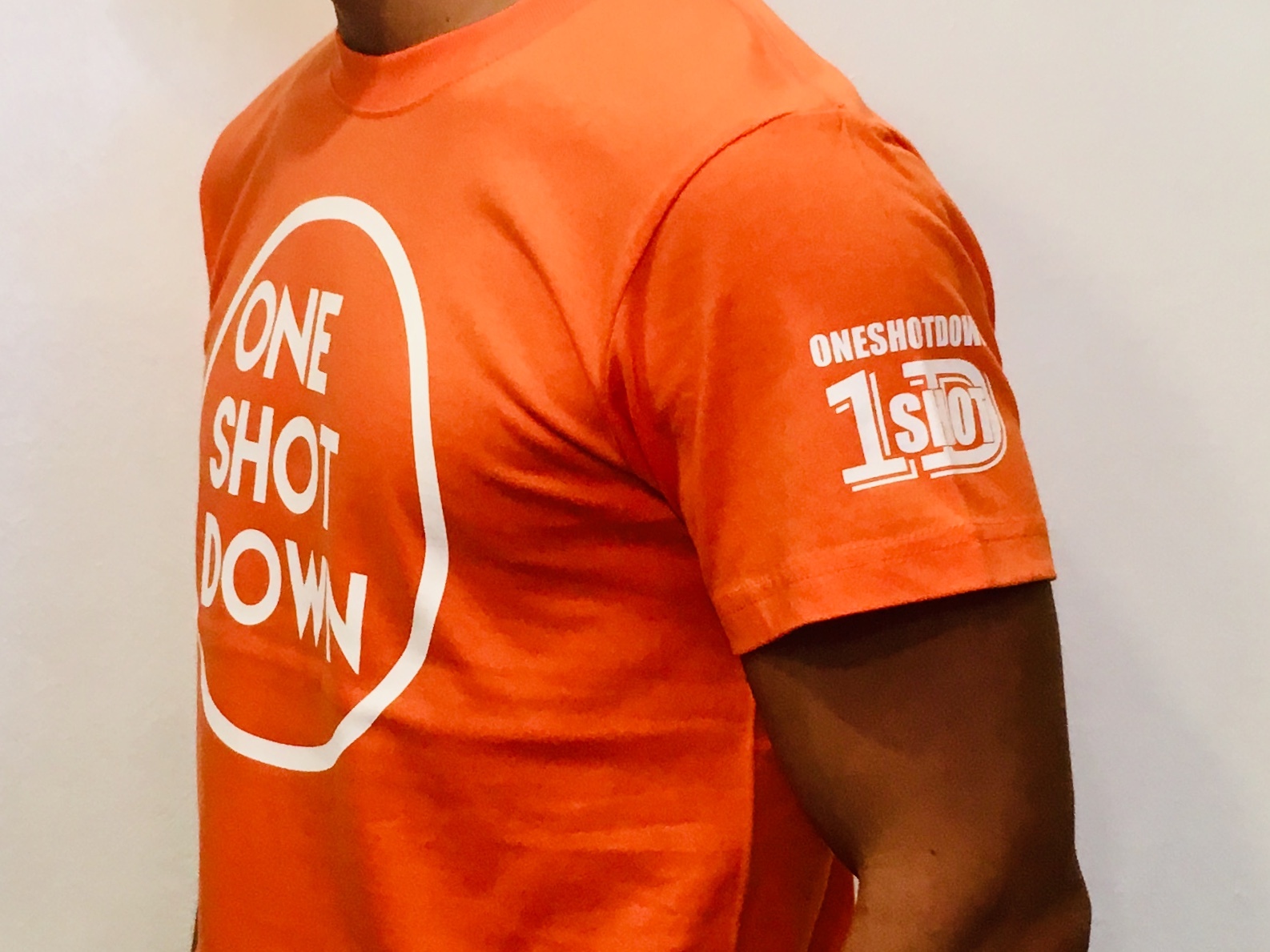ONESHOTDOWN サークルロゴTシャツ(カラー) - 画像5