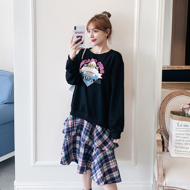 大きいサイズ トレーナーワンピース Tシャツワンピ 重ね着風 レディース 秋 春 冬 トップス ギンガムチェック スカート 膝丈 膝下 ブラック 大きいサイズ専門店 Rubys 大きいサイズ トレーナーワンピース Tシャツワンピ 重ね着風 レディース 秋 春 冬 トップス ギンガムチェック スカート 膝丈 膝下 ブラック 大きいサイズ専門店 Rubys