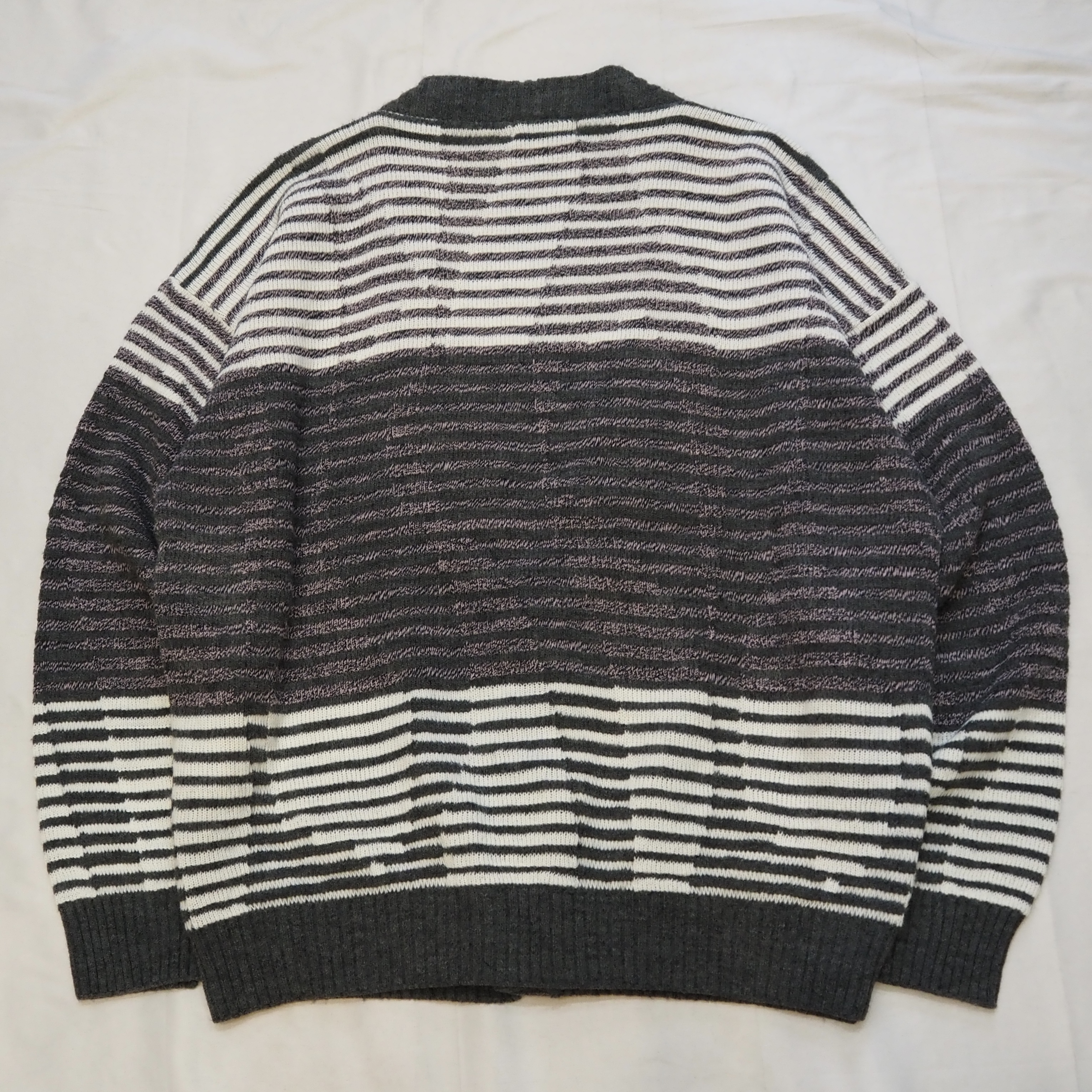90’s アクリルカーディガン グレー×ピンク XL の画像 10