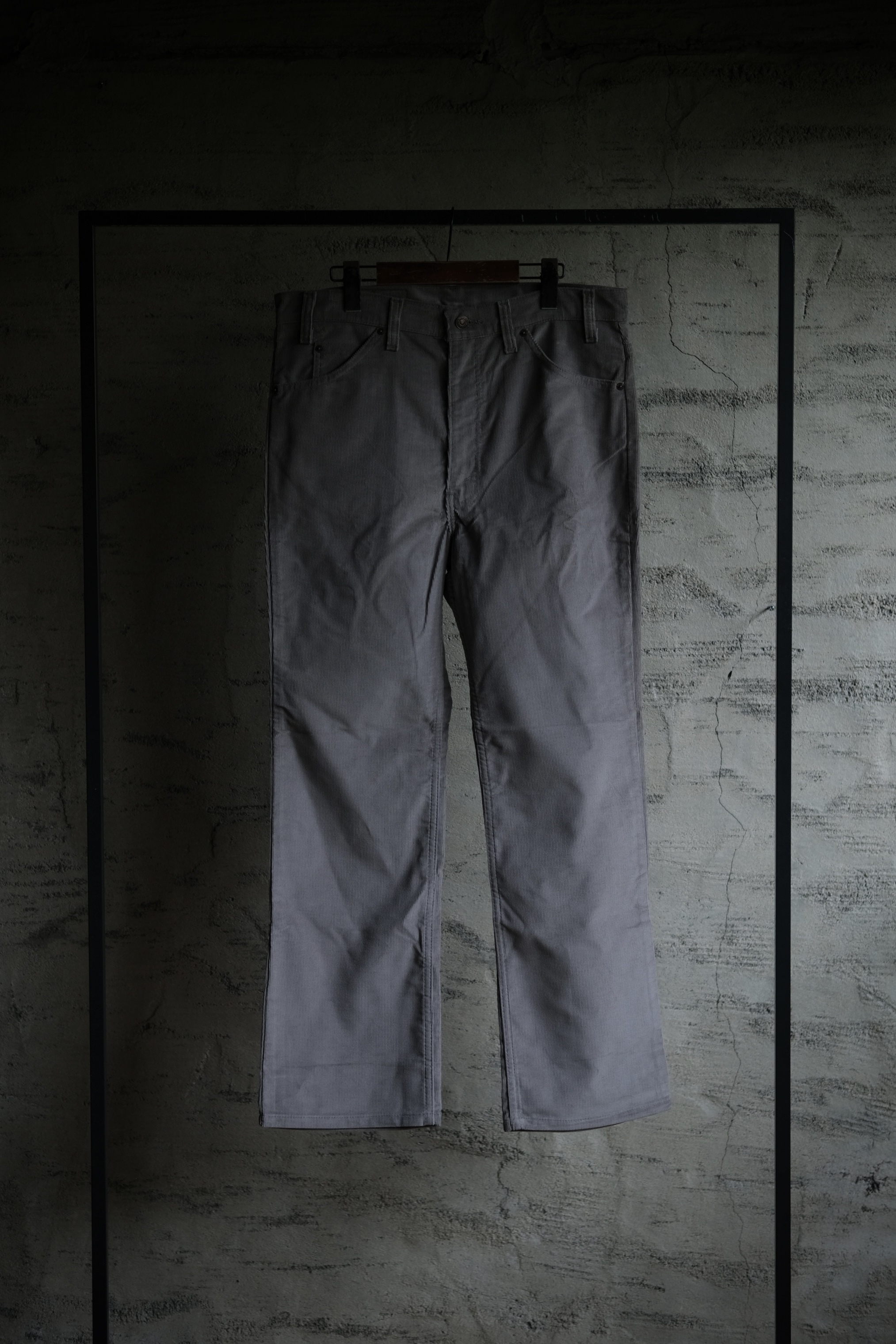 Utah/92's "Levi's" 517 corduroy pants/gray