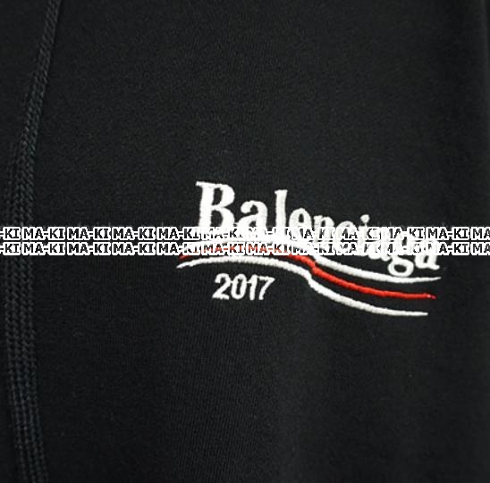 おしゃれな刺繍ロゴのフード付きオーバーサイズスウェット★ - 画像4