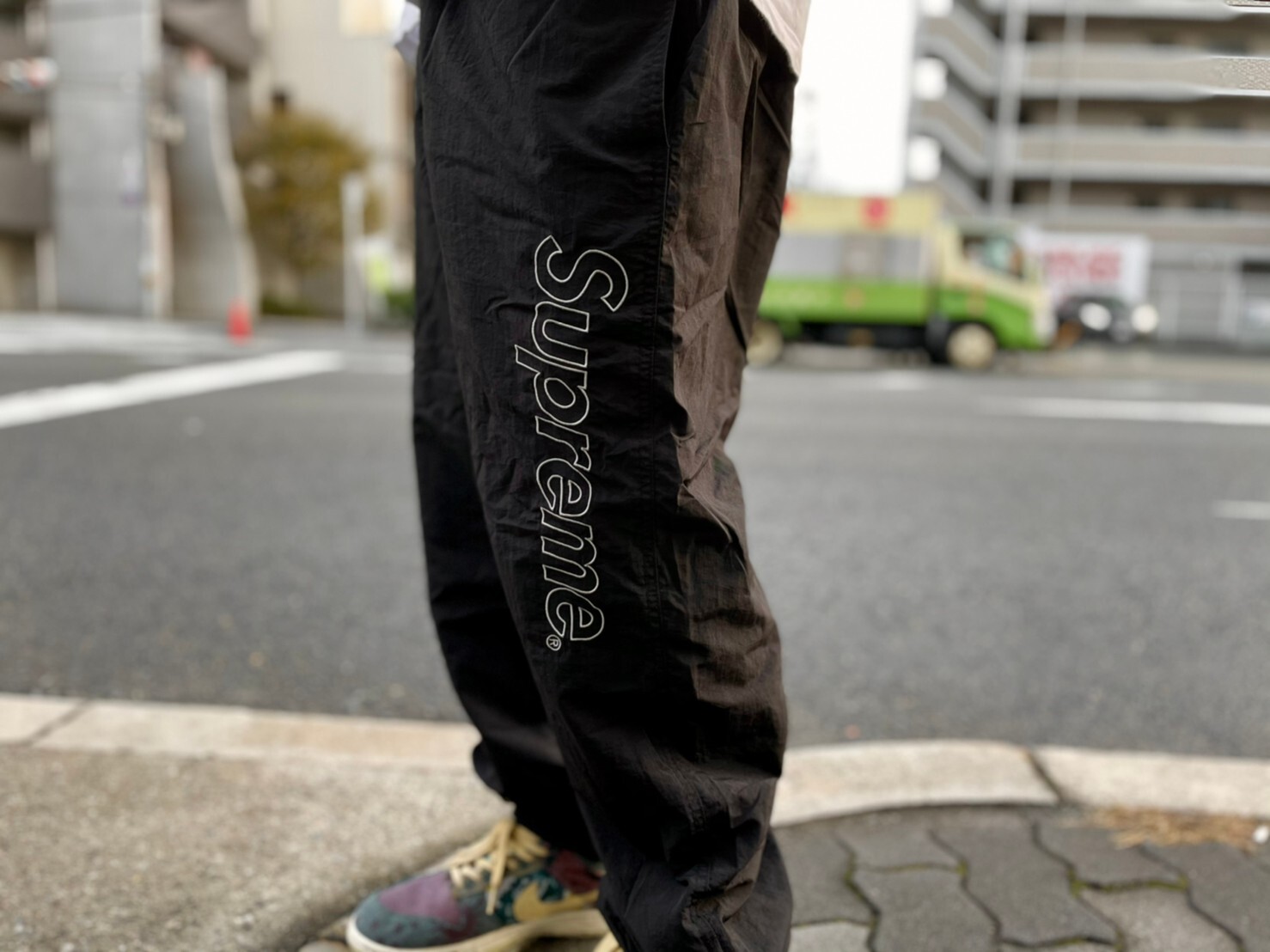 Supreme Warm Up Pant Black Large 85il2364 Brand Buyers Osaka Supreme Warm Up Pant Black Large 85il2364 Brand Buyers Osaka