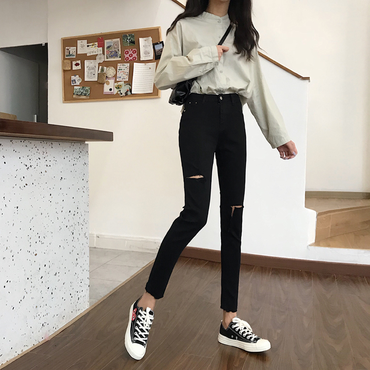 デニムパンツ ブラック デニム パンツ ダメージ 穴あき ボトムス ズボン レディース ジーパン スキニー スリム 春 秋 10代 代 30代 40代 ストレッチ クロップド 9分丈 ダメージドデニム 細身 タイト クラッシュド 黒 無地 カジュアル パンツ コーデ Gパン ブラック