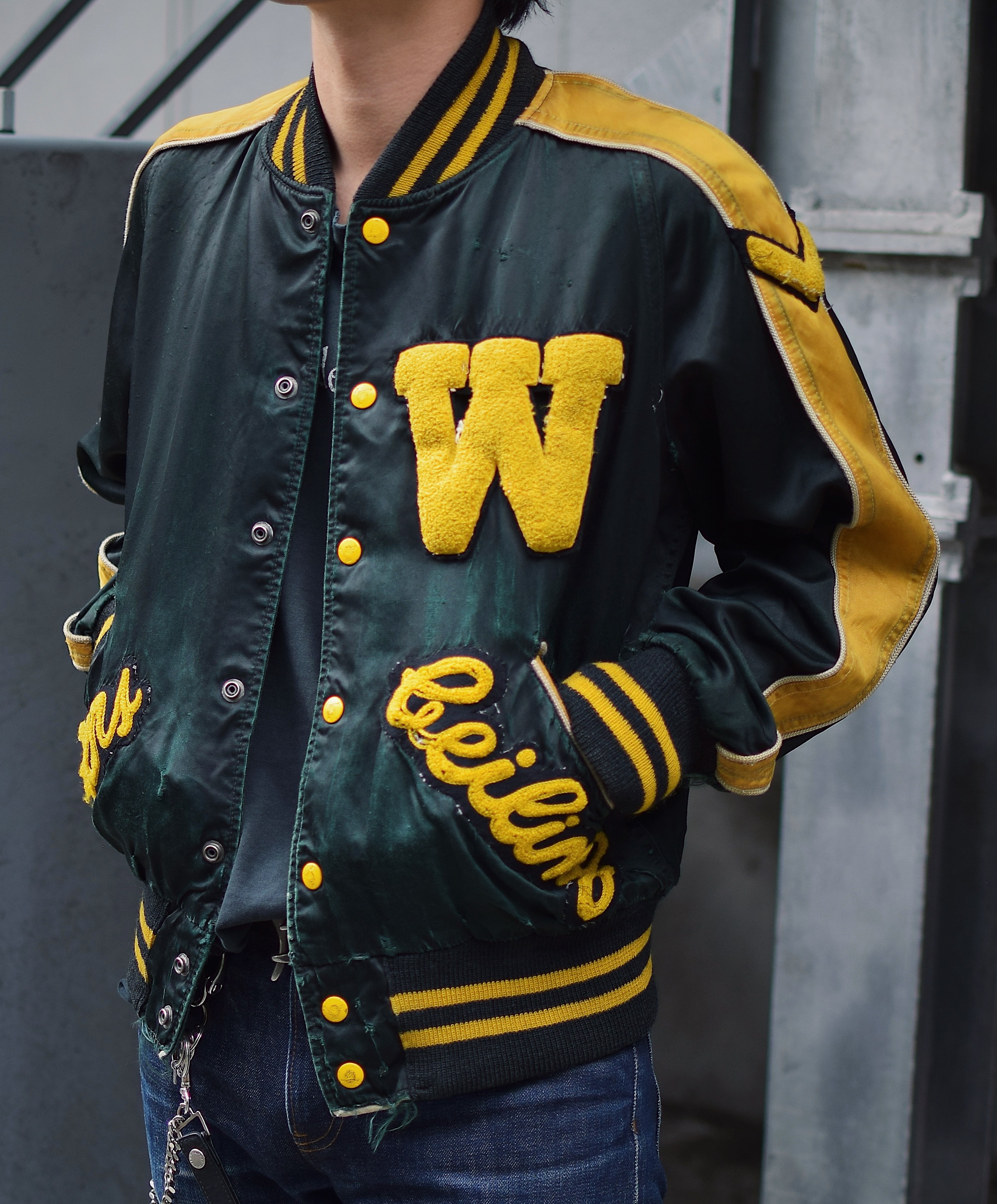 Vintage 50〜60's【HAUFF SPORTING GOODS CO.】"Wisner Bulldogs" Grunge Satin Jacket の画像 3