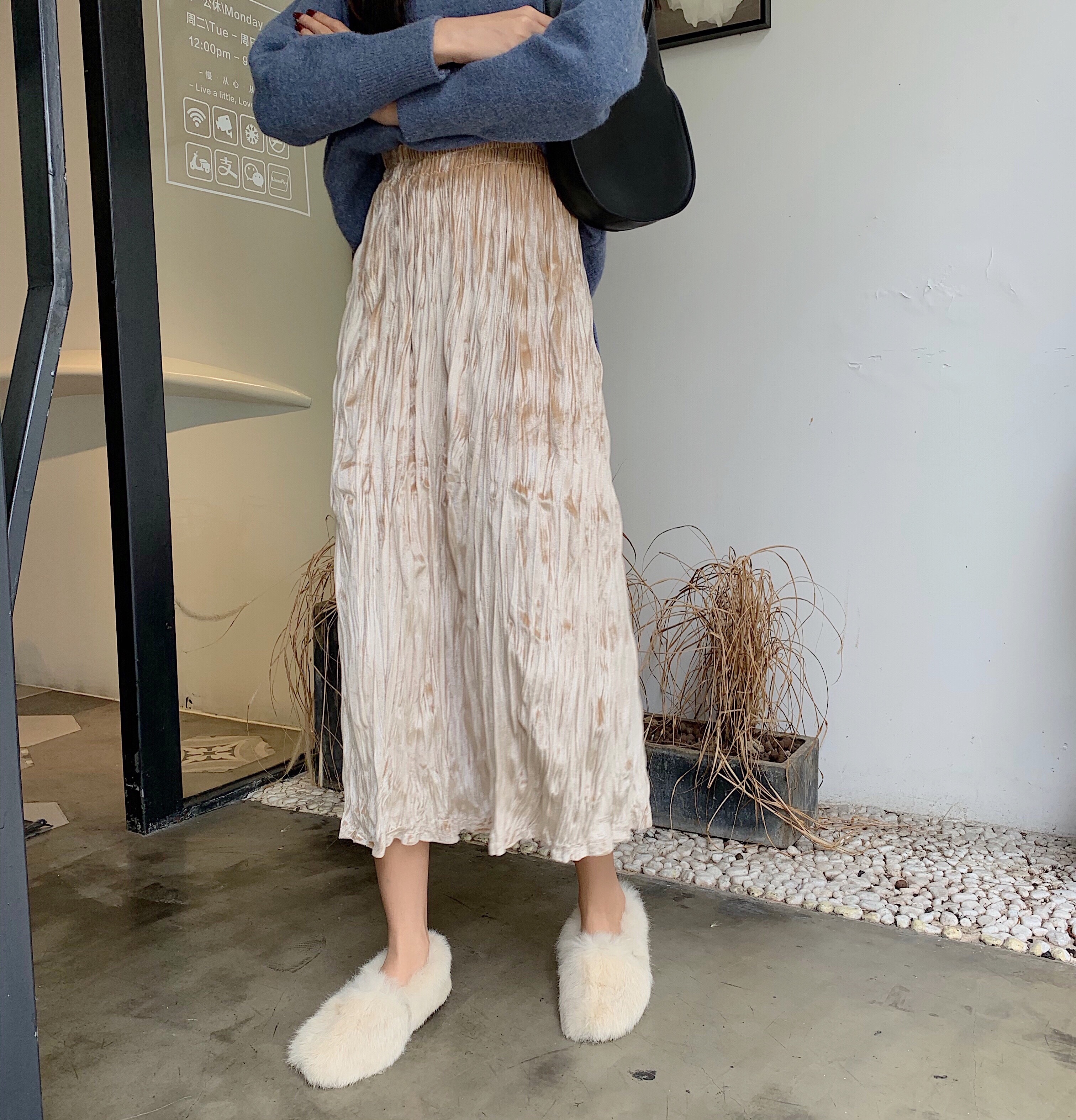 ロングスカート プリーツスカート レディース スカート ボトムス 春 秋 冬 10代 代 30代 40代 プリーツ ベルベット Aライン ミモレ丈 ロング おしゃれ きれいめ スカート コーデ ハイウエスト アプリコット ブラック 黒 無地 ベージュ 黒 光沢 レトロ 通学 学生 ロングスカート プリーツスカート レディース スカート ボトムス 春 秋 冬 10代 代 30代 40代 プリーツ ベルベット Aライン ミモレ丈 ロング おしゃれ きれいめ スカート コーデ ハイウエスト アプリコット ブラック 黒 無地 ベージュ 黒 光沢 レトロ 通学 学生