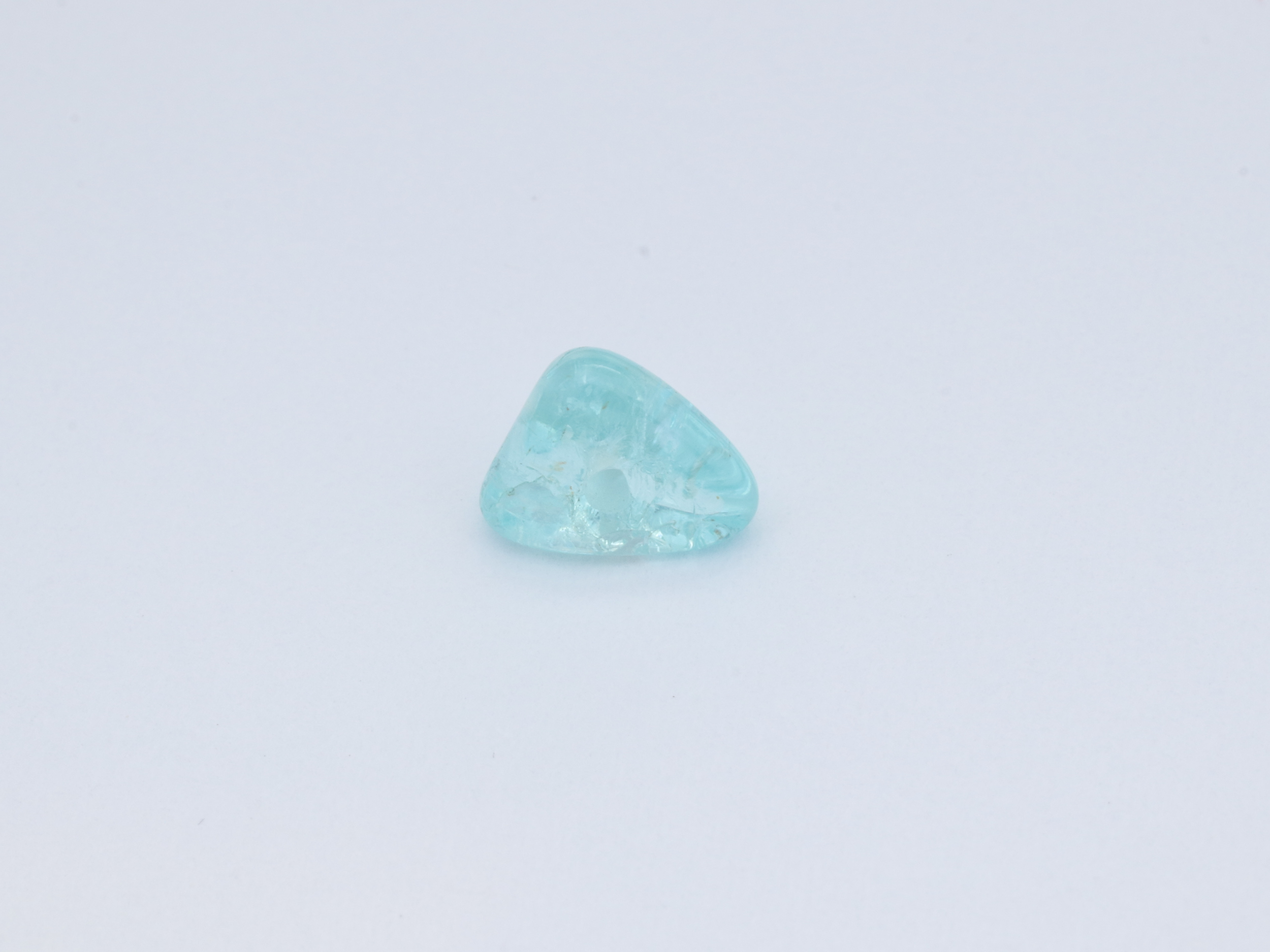 パライバトルマリン ルース 穴あき1 15ct カピルのお店 デルミリオーレ パライバトルマリン ルース 穴あき1 15ct カピルのお店 デルミリオーレ