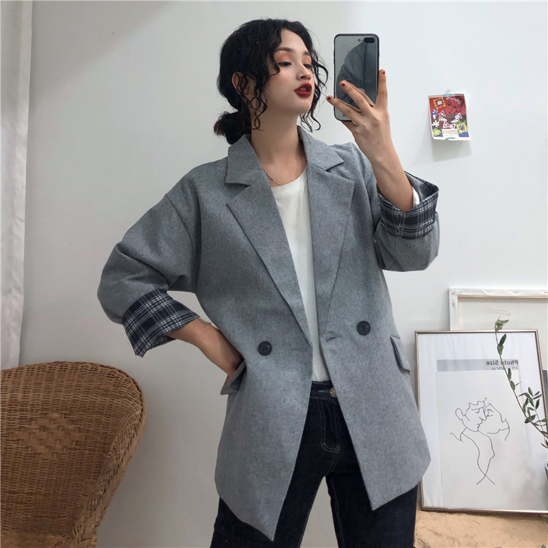 ぜいたくジャケット 袖 折り返し 人気のファッションスタイル